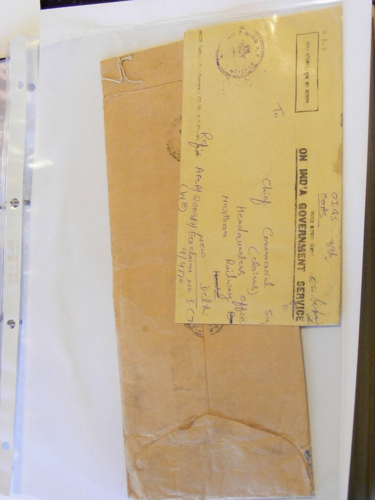 19584-1 005 - 19584 India dienst brieven.