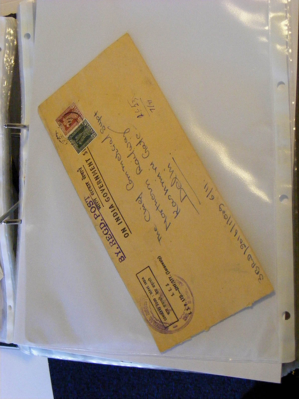 19584-1 034 - 19584 India dienst brieven.