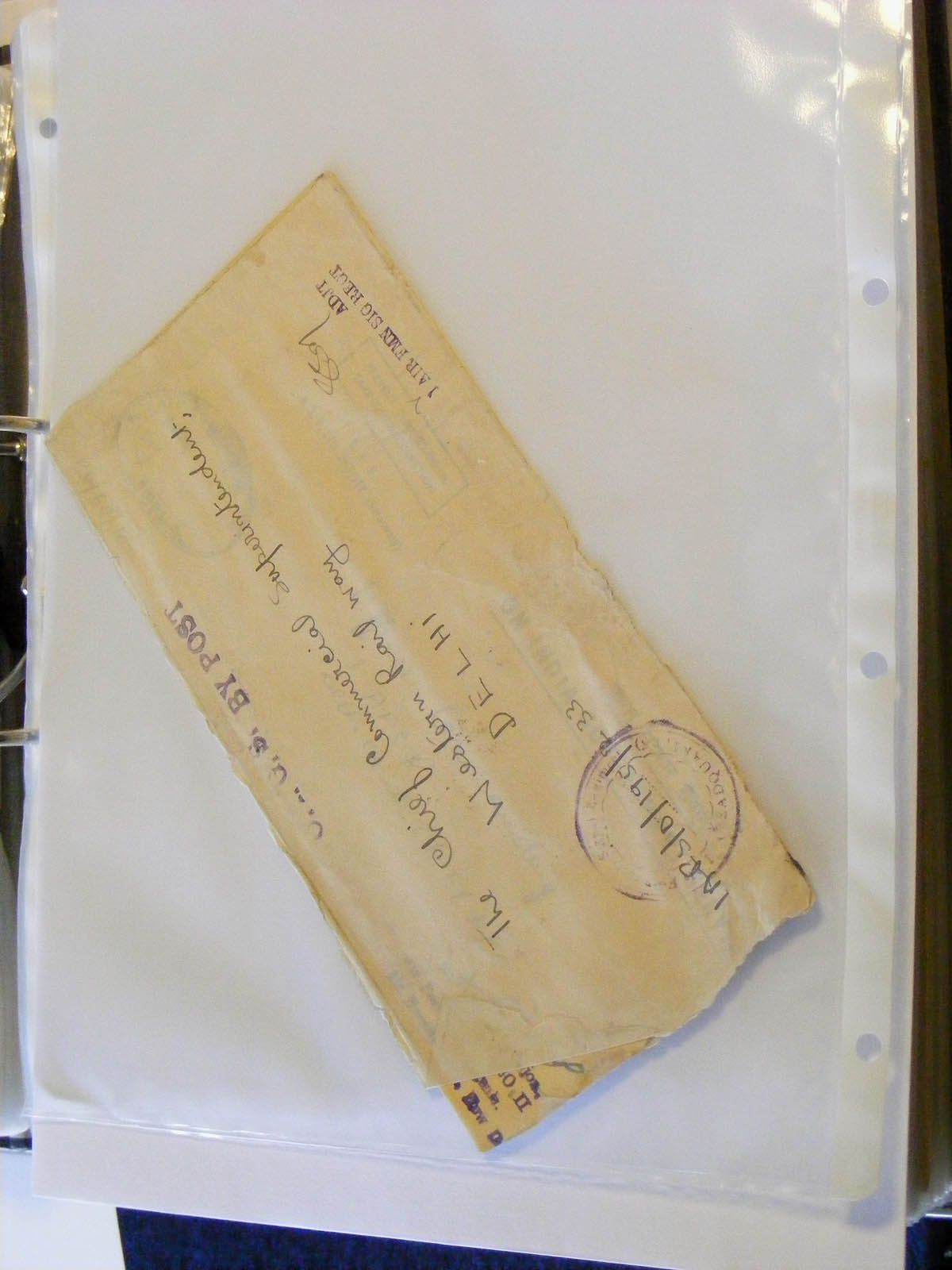 19584-1 070 - 19584 India dienst brieven.