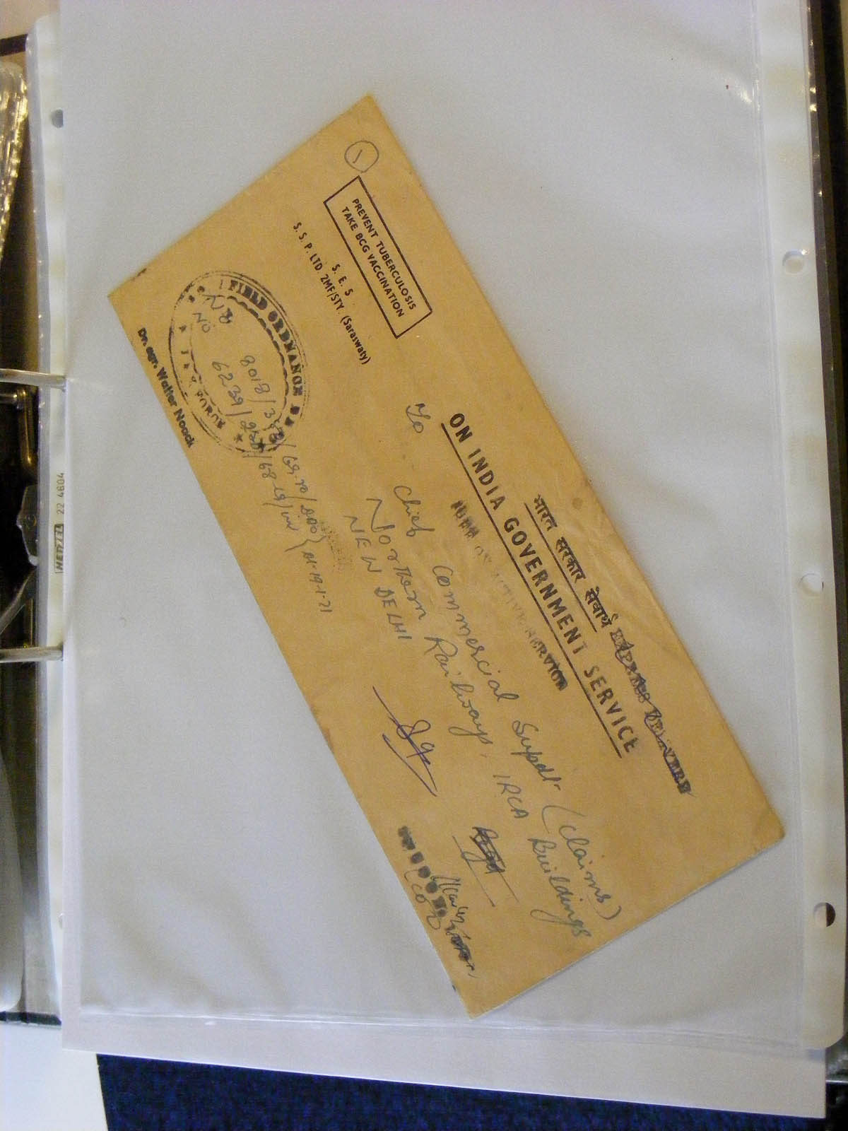 19584-1 140 - 19584 India dienst brieven.