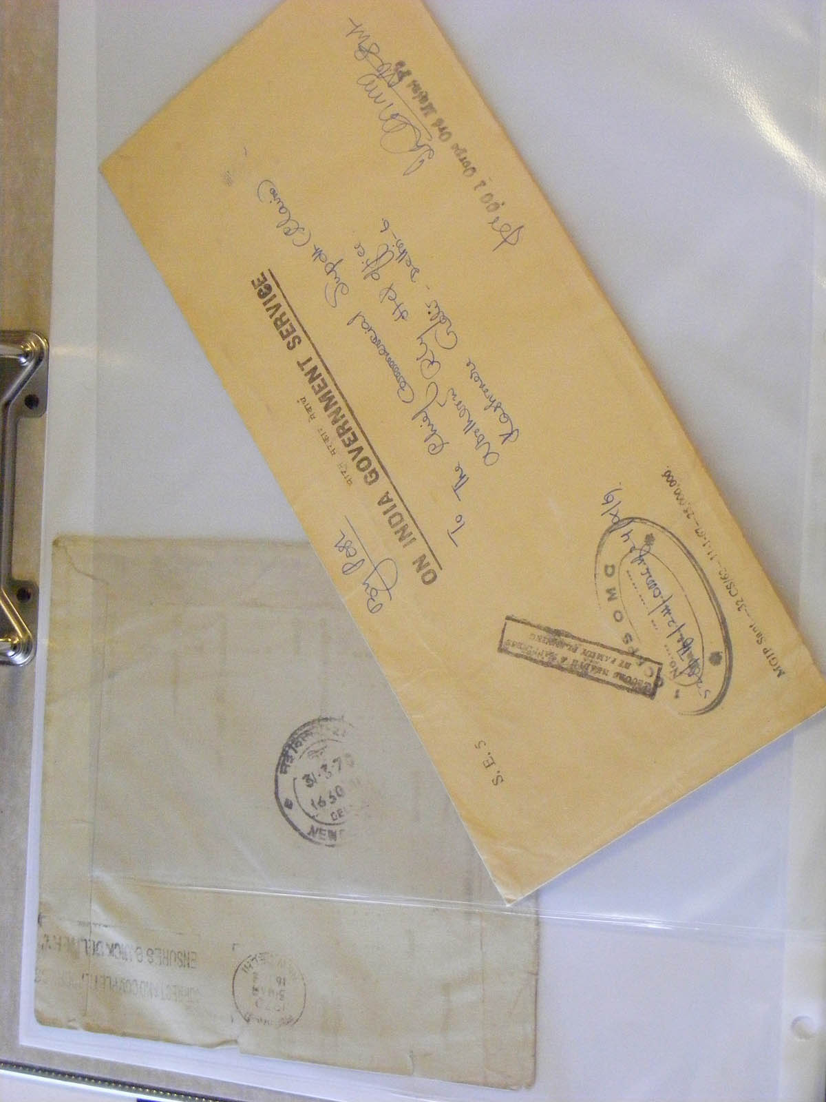 19584-2 297 - 19584 India dienst brieven.