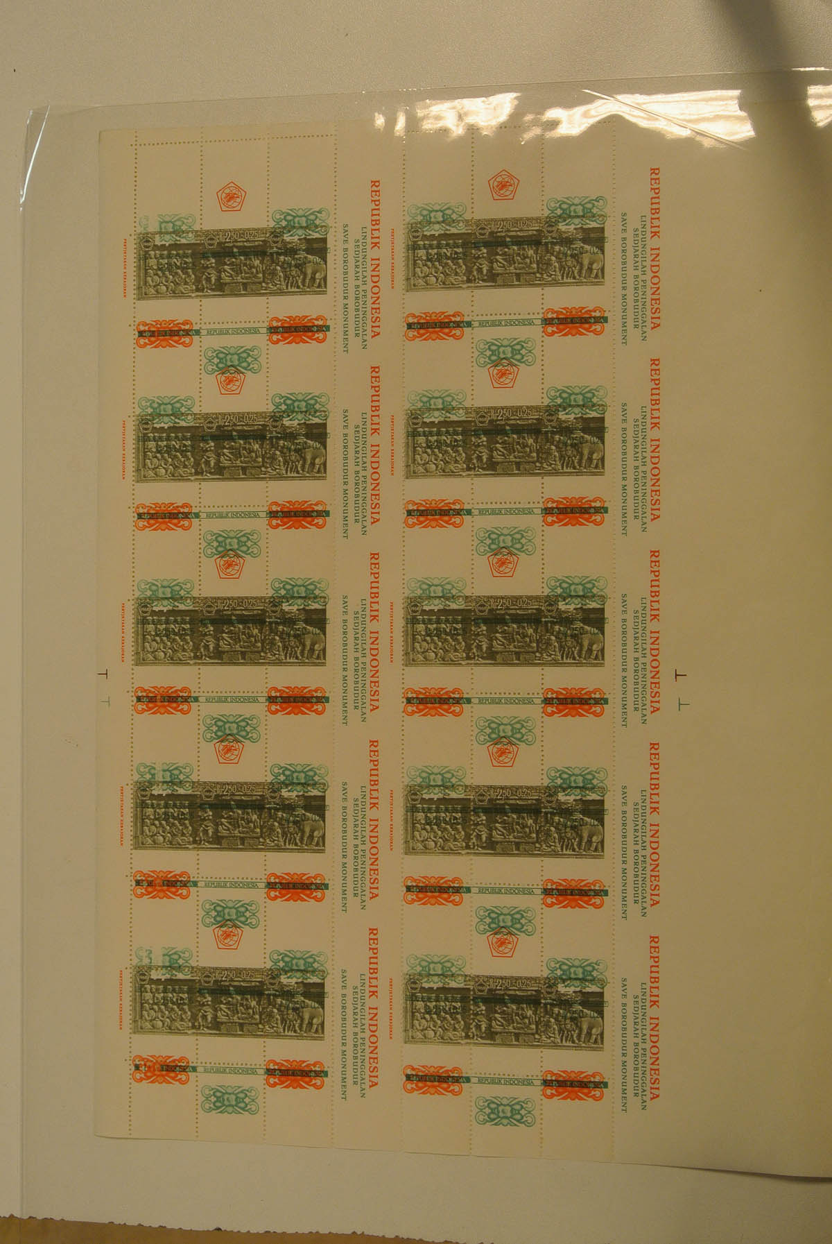 20799 018 - 20799 Indonesia blocs varieties 1967-1968.