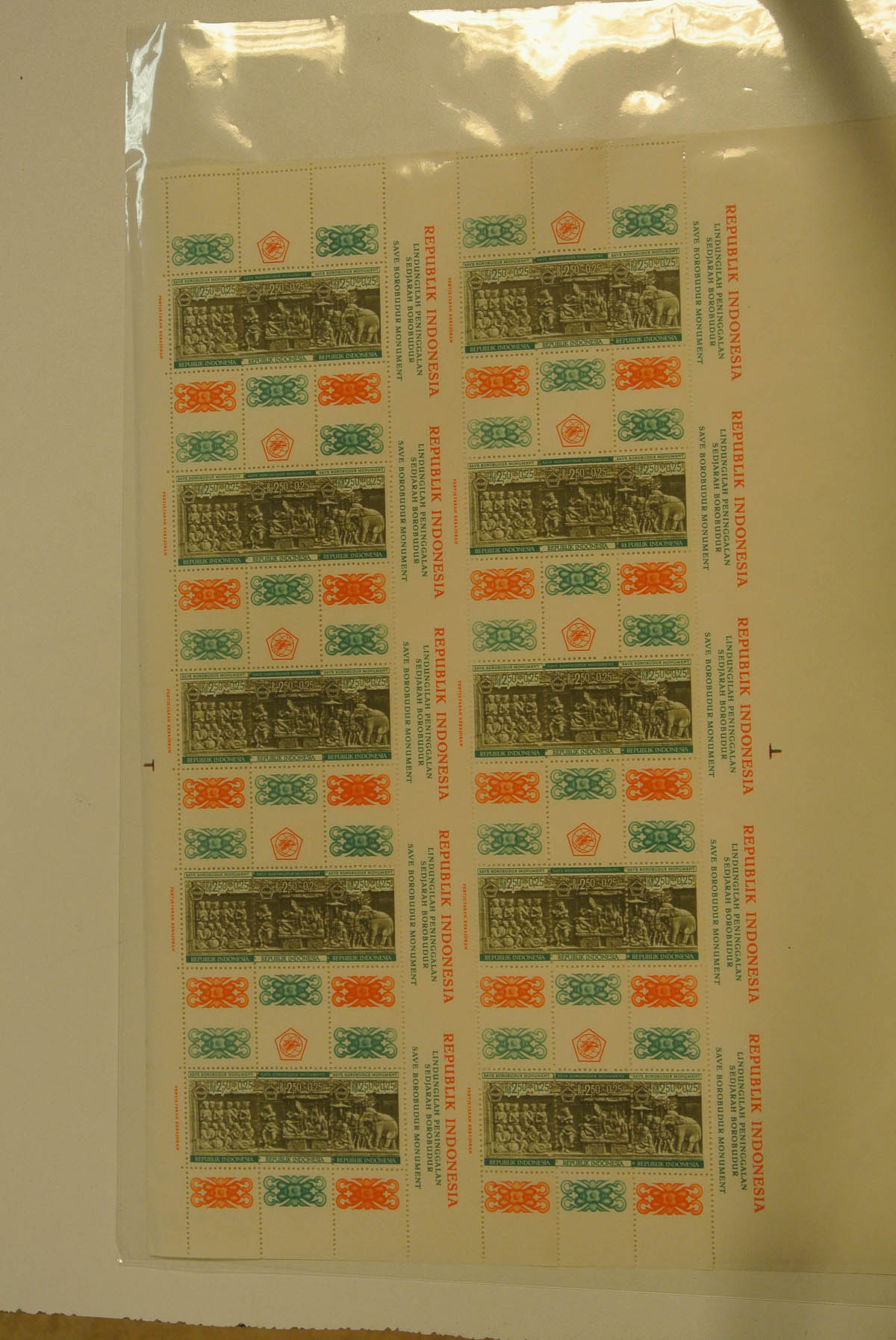 20799 019 - 20799 Indonesia blocs varieties 1967-1968.