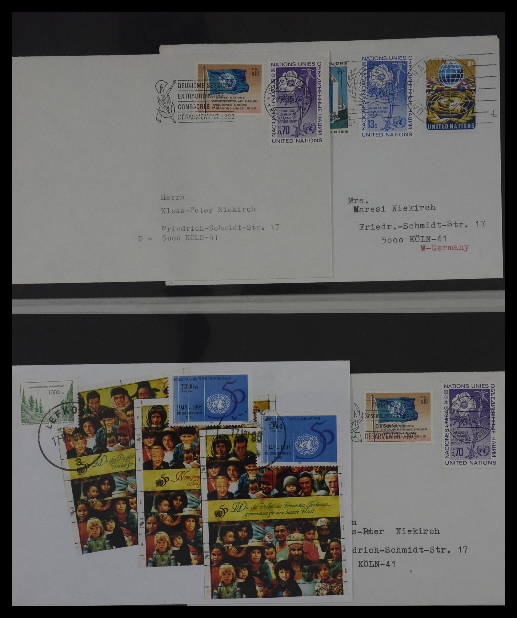 27382 012 - 27382 Verenigde Naties 1957-2003 FDC's.