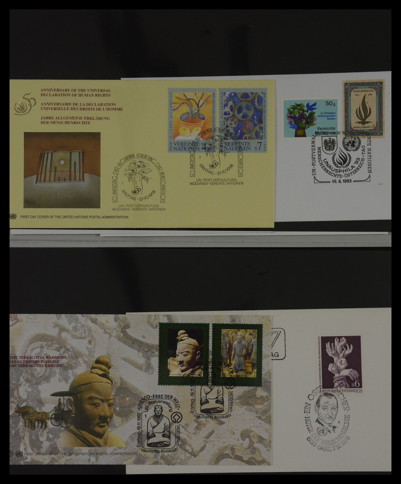 27382 053 - 27382 Verenigde Naties 1957-2003 FDC's.