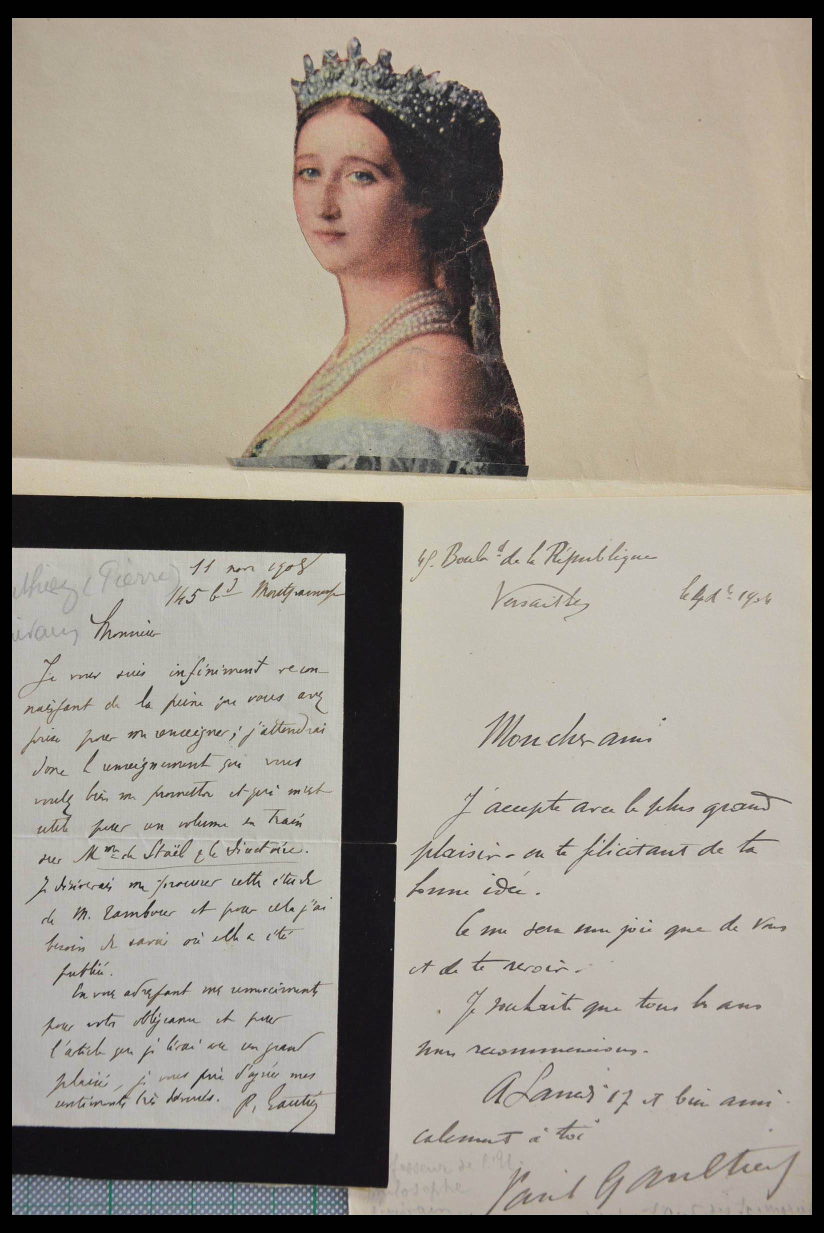 28357 0001 - 28357 France autographs of the 19th and early 20th Century.