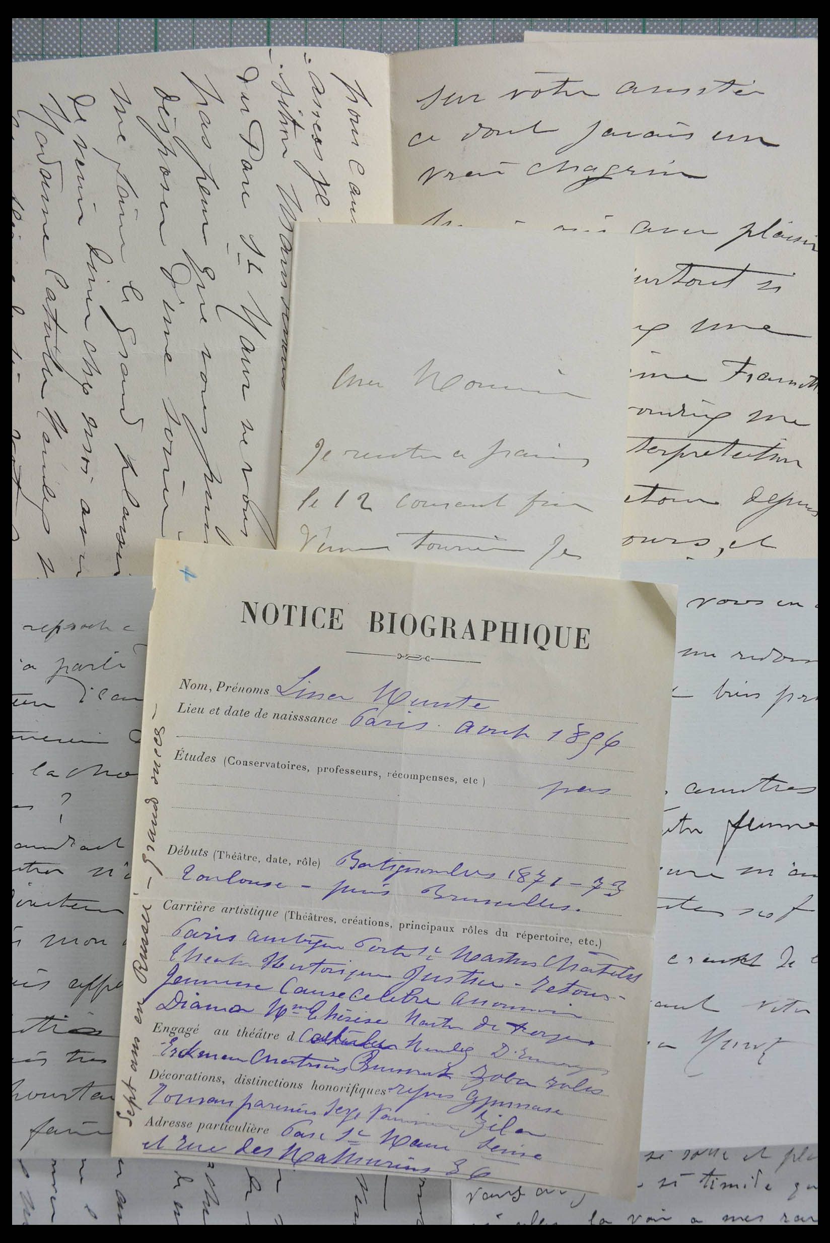 28357 1080 - 28357 Frankrijk handtekeningen 19e/20e eeuw.