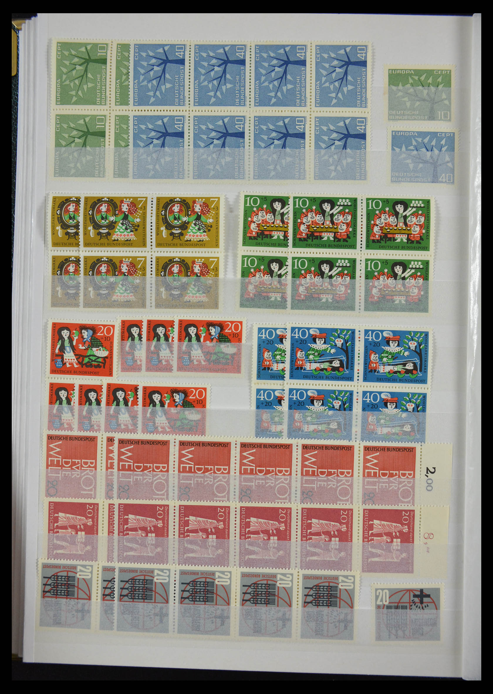 28379 010 - 28379 Bundespost 1958-2000 MNH stock.