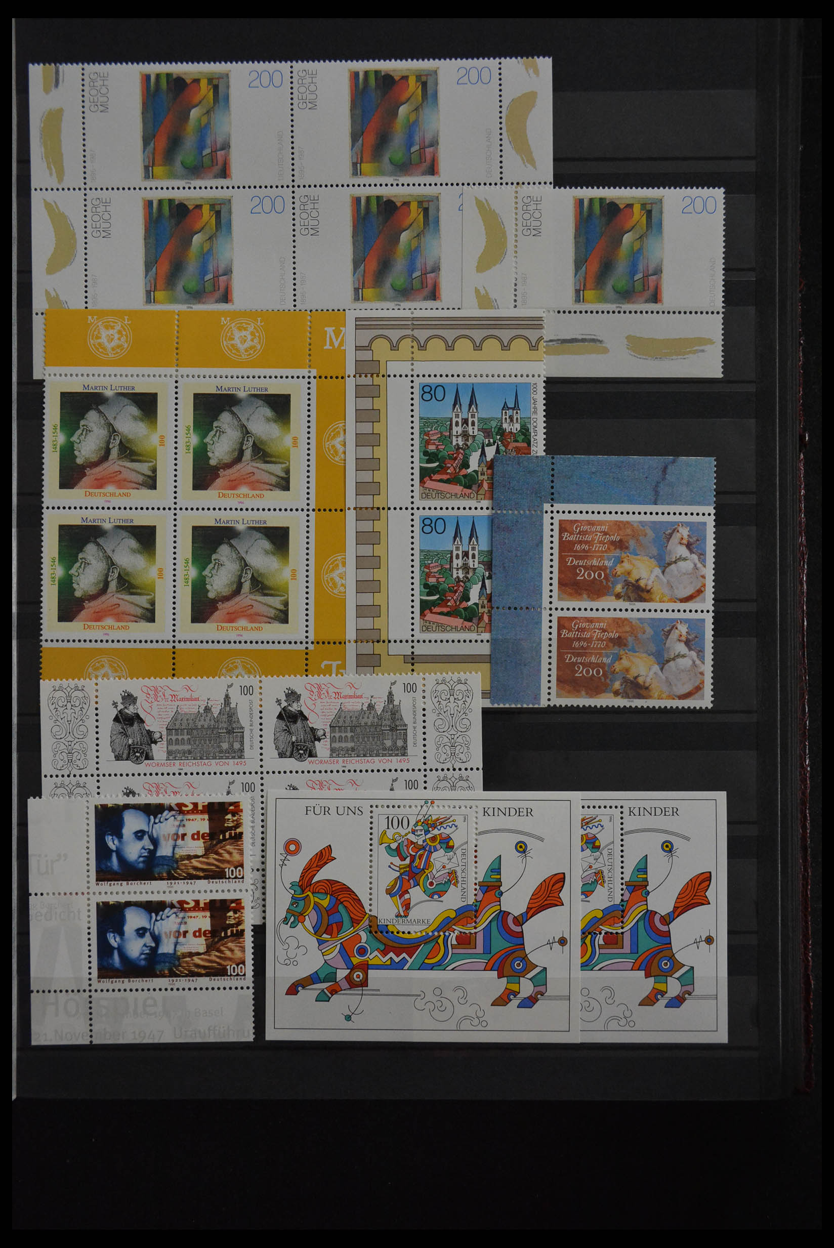 28379 236 - 28379 Bundespost 1958-2000 postfrisse stock.