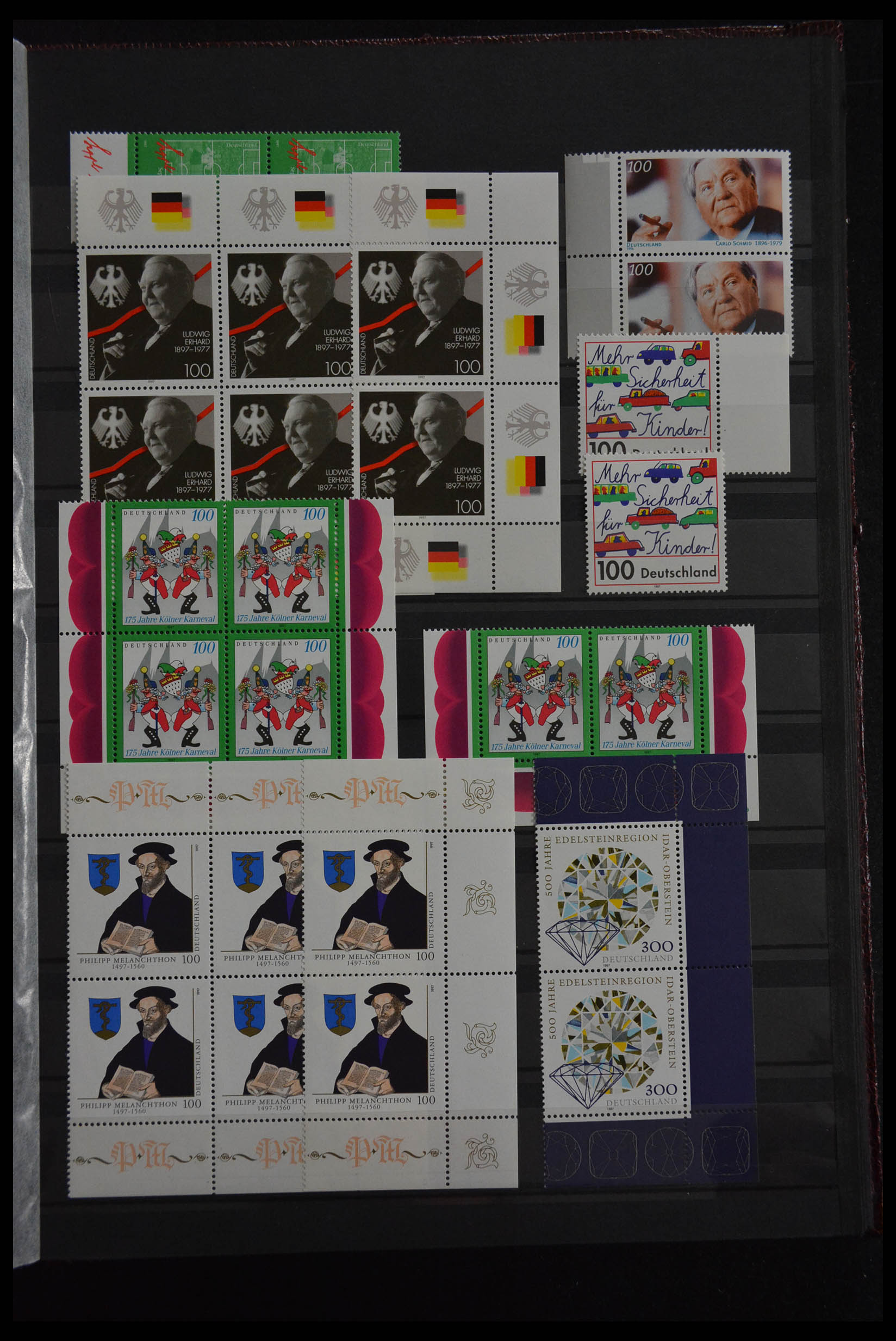28379 242 - 28379 Bundespost 1958-2000 MNH stock.