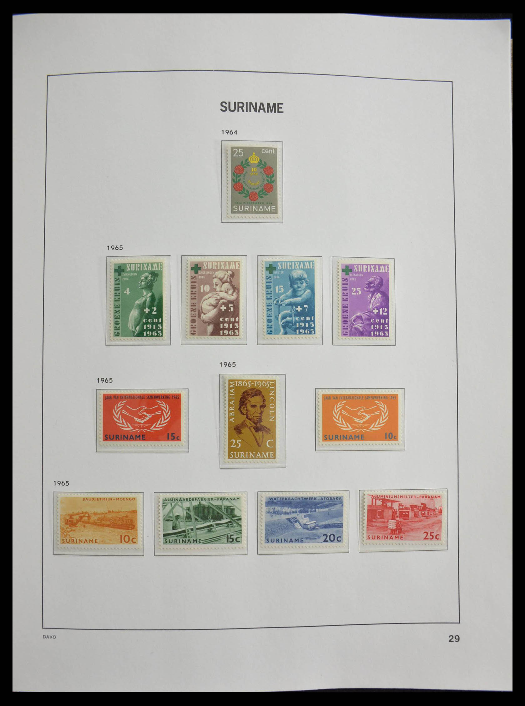 28410 029 - 28410 Suriname 1873-1975.