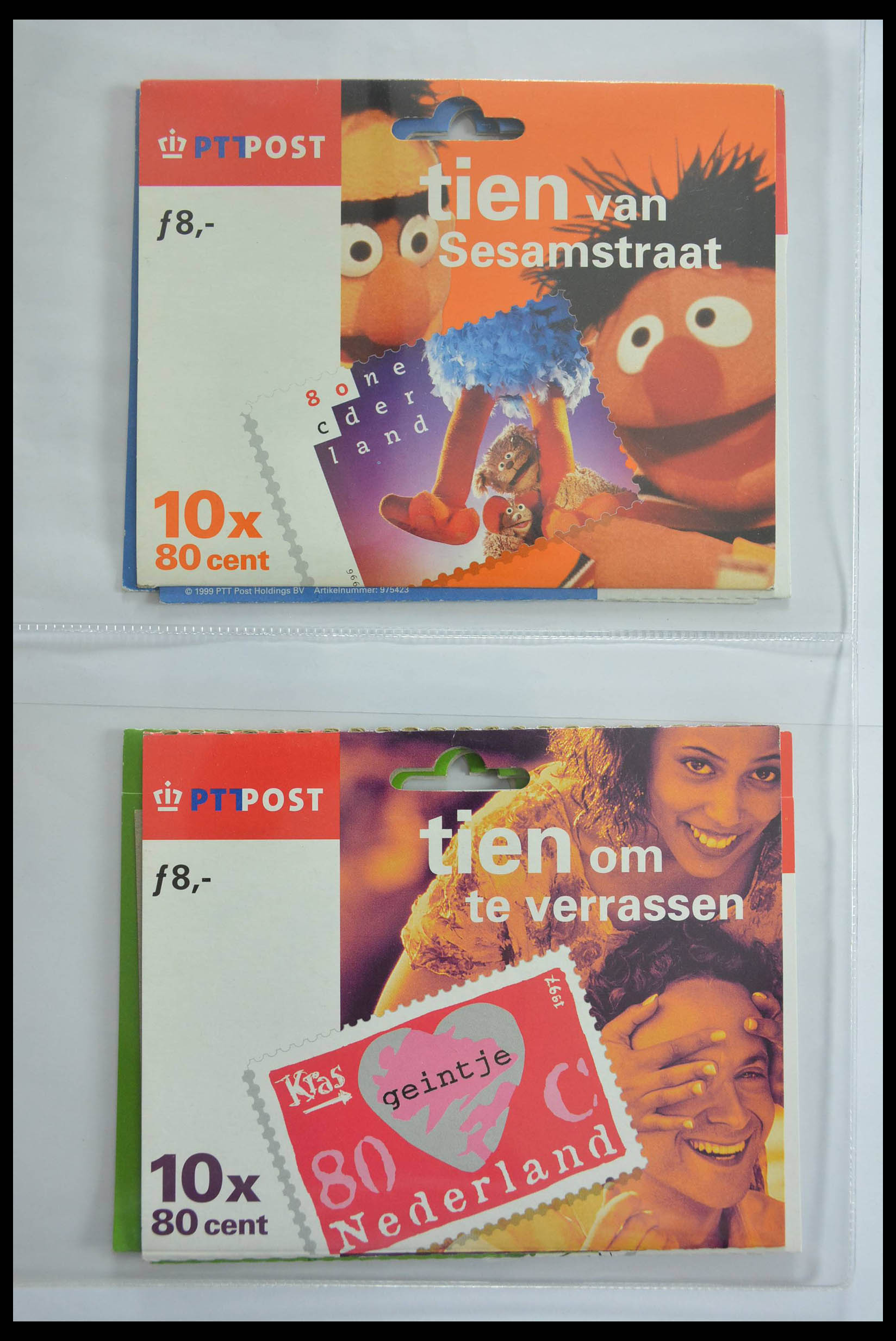 28445 001 - 28445 Netherlands hangmapjes 1996-2001.