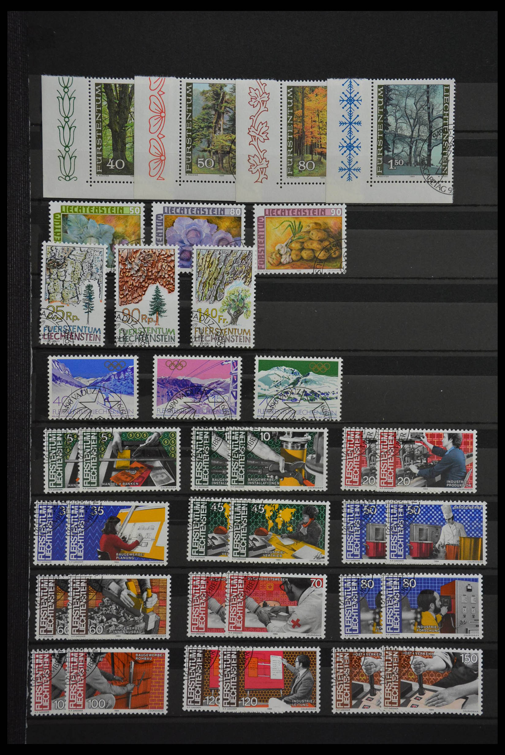 28482 017 - 28482 Liechtenstein 1943-1986.