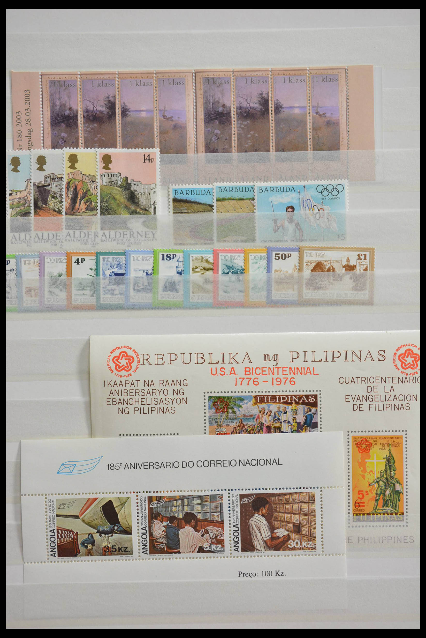 28523 007 - 28523 World MNH.