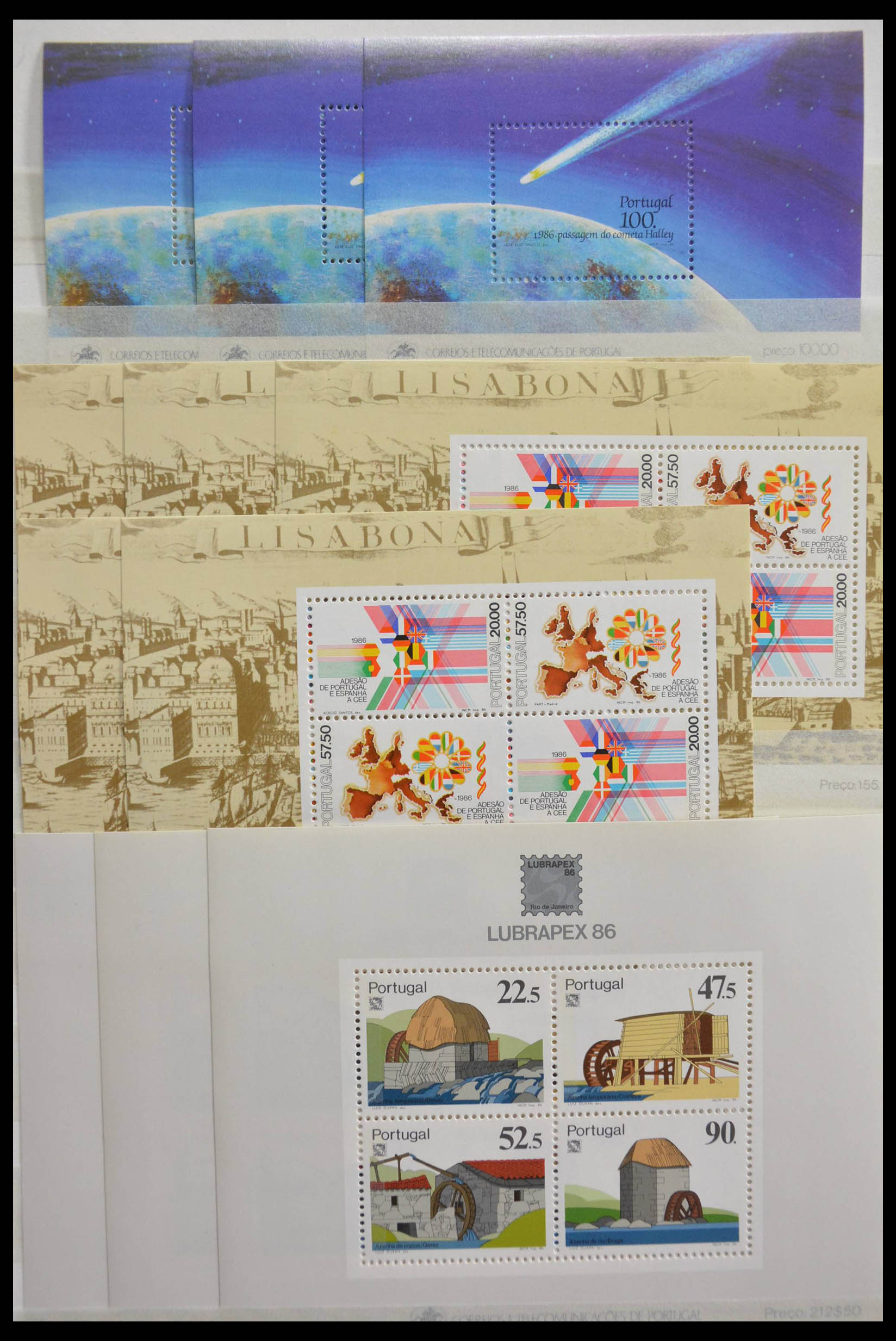28540 009 - 28540 Portugal souvenir sheets.
