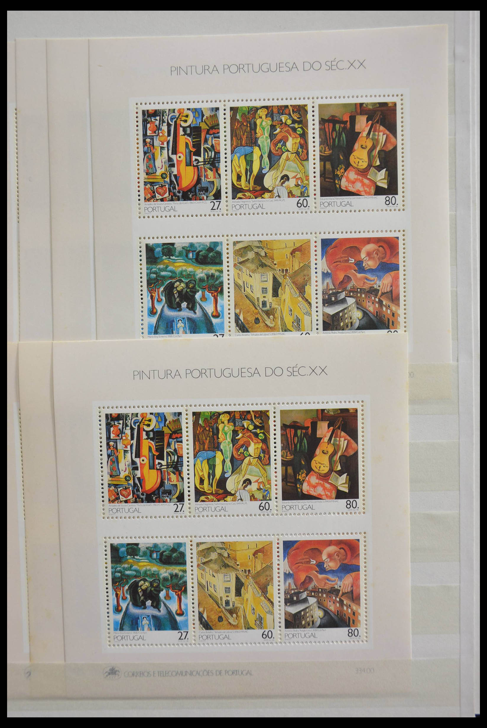 28540 013 - 28540 Portugal souvenir sheets.
