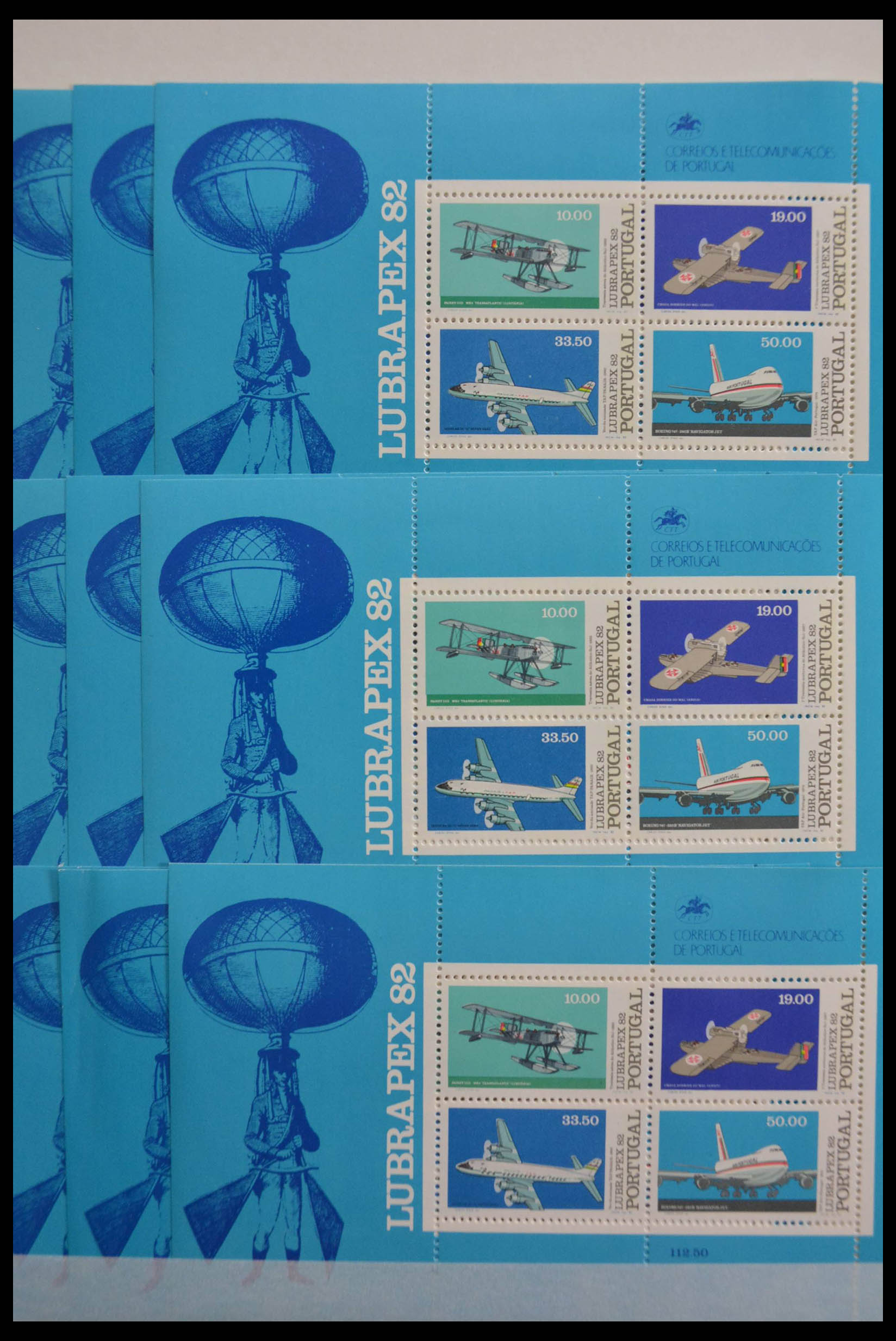 28540 065 - 28540 Portugal souvenir sheets.