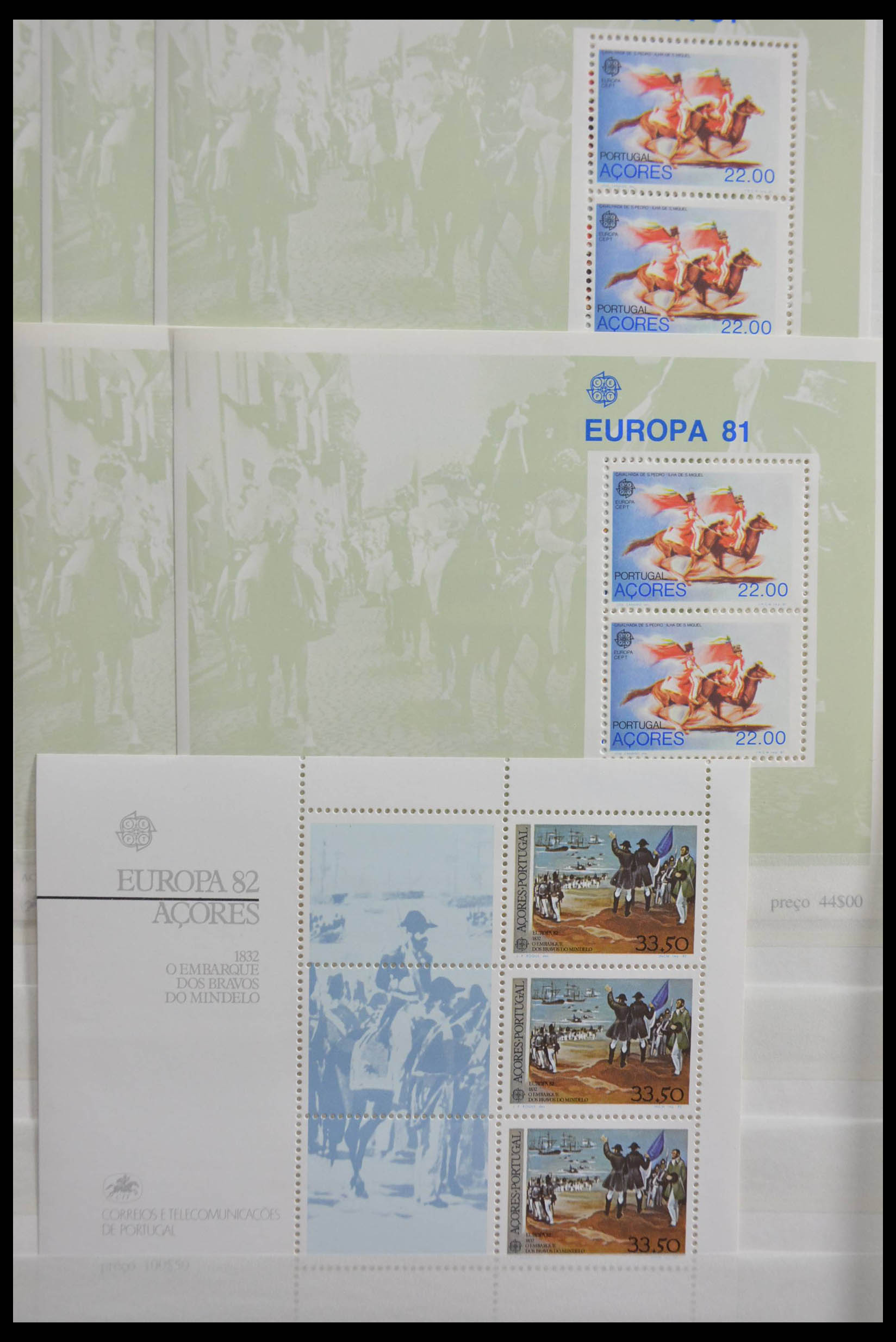 28540 080 - 28540 Portugal souvenir sheets.