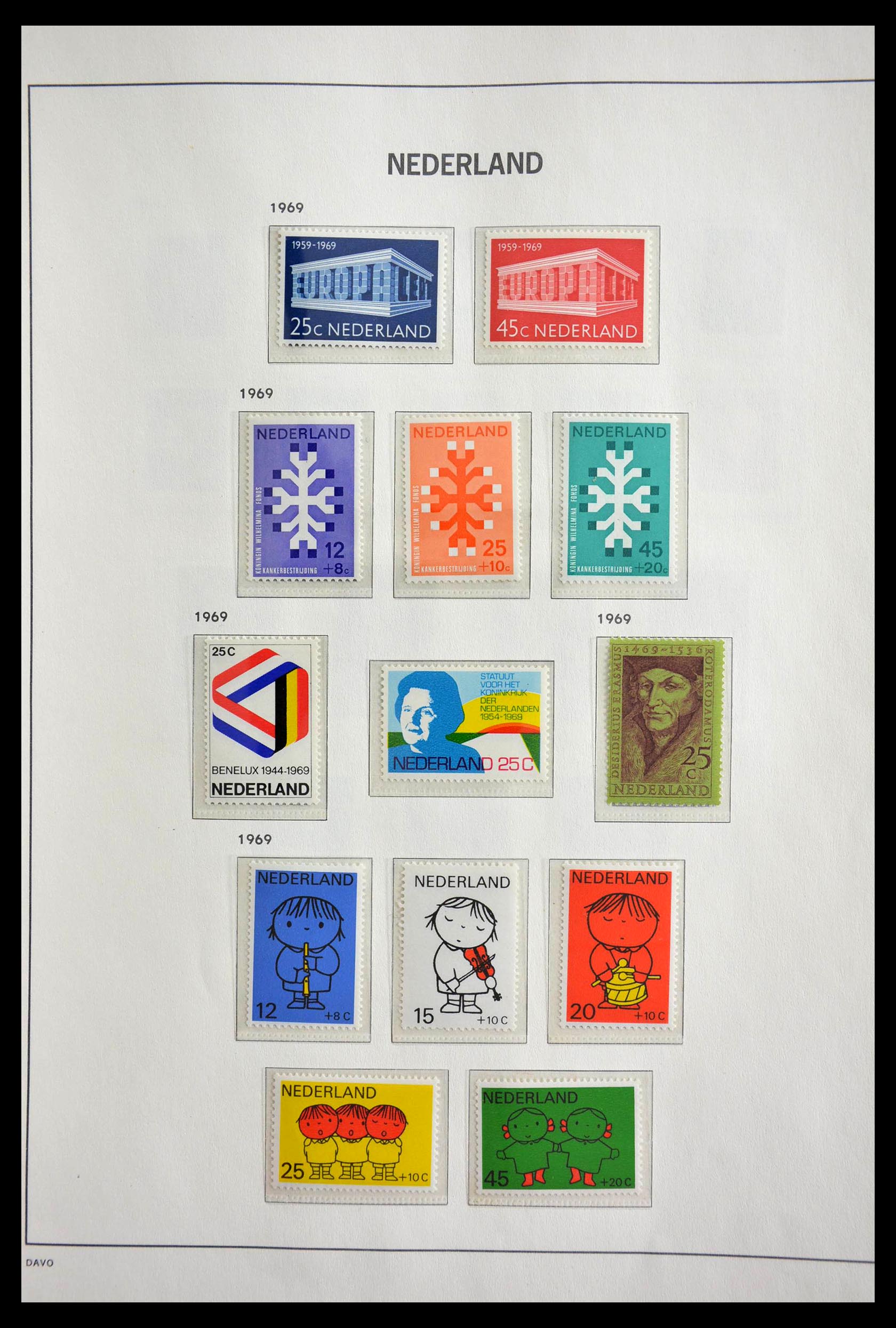 28751 035 - 28751 Netherlands 1945-1989.