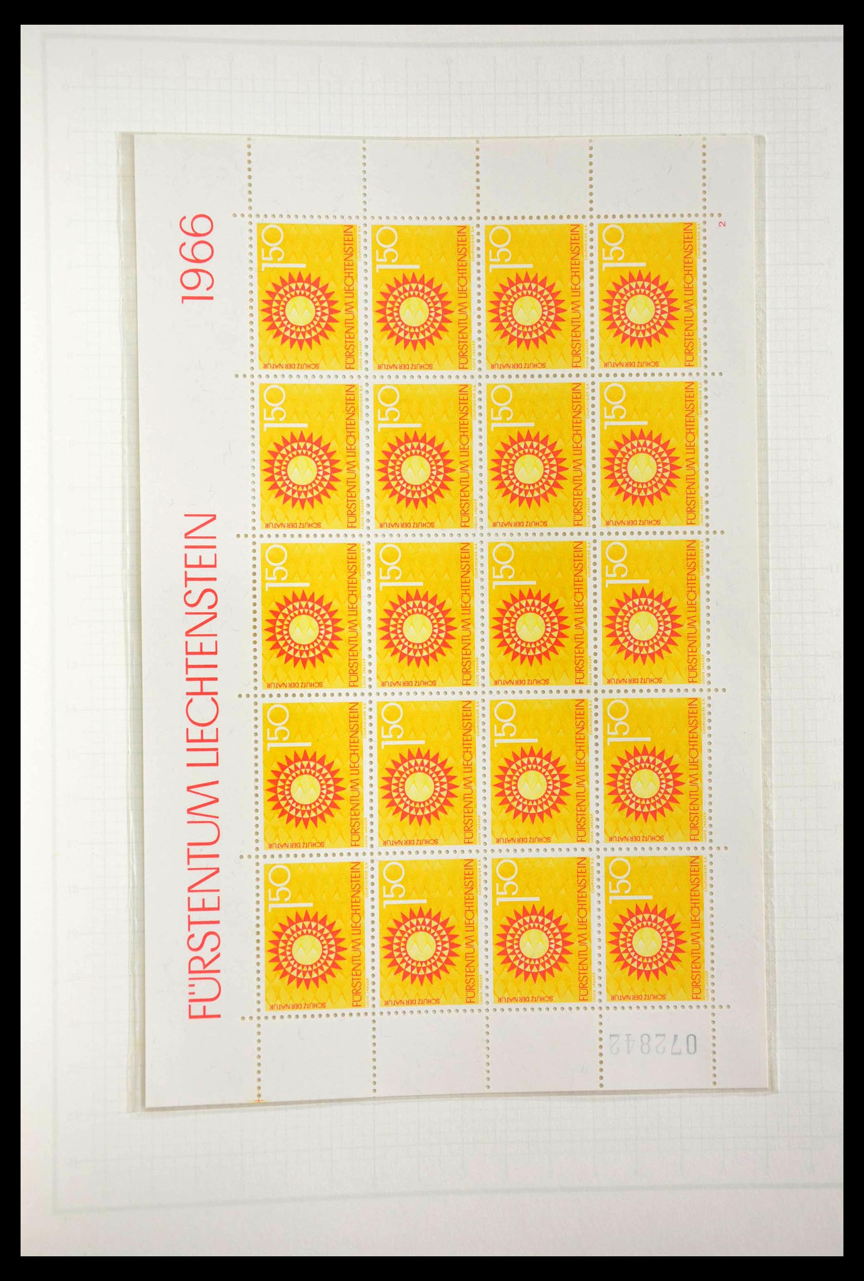 28810 080 - 28810 Liechtenstein 1939-1981 kleinbogen.
