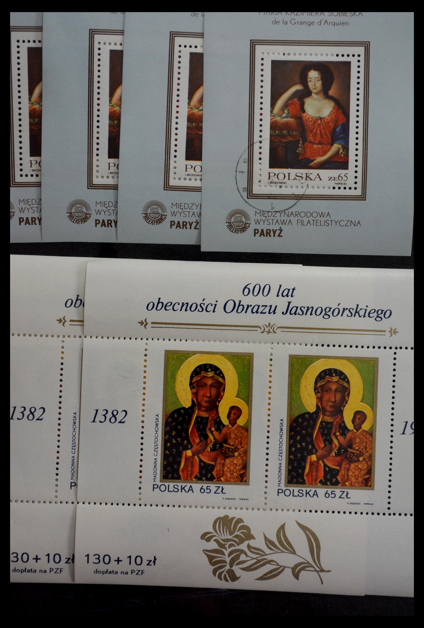 28986 031 - 28986 Souvenir sheets Western Europe.