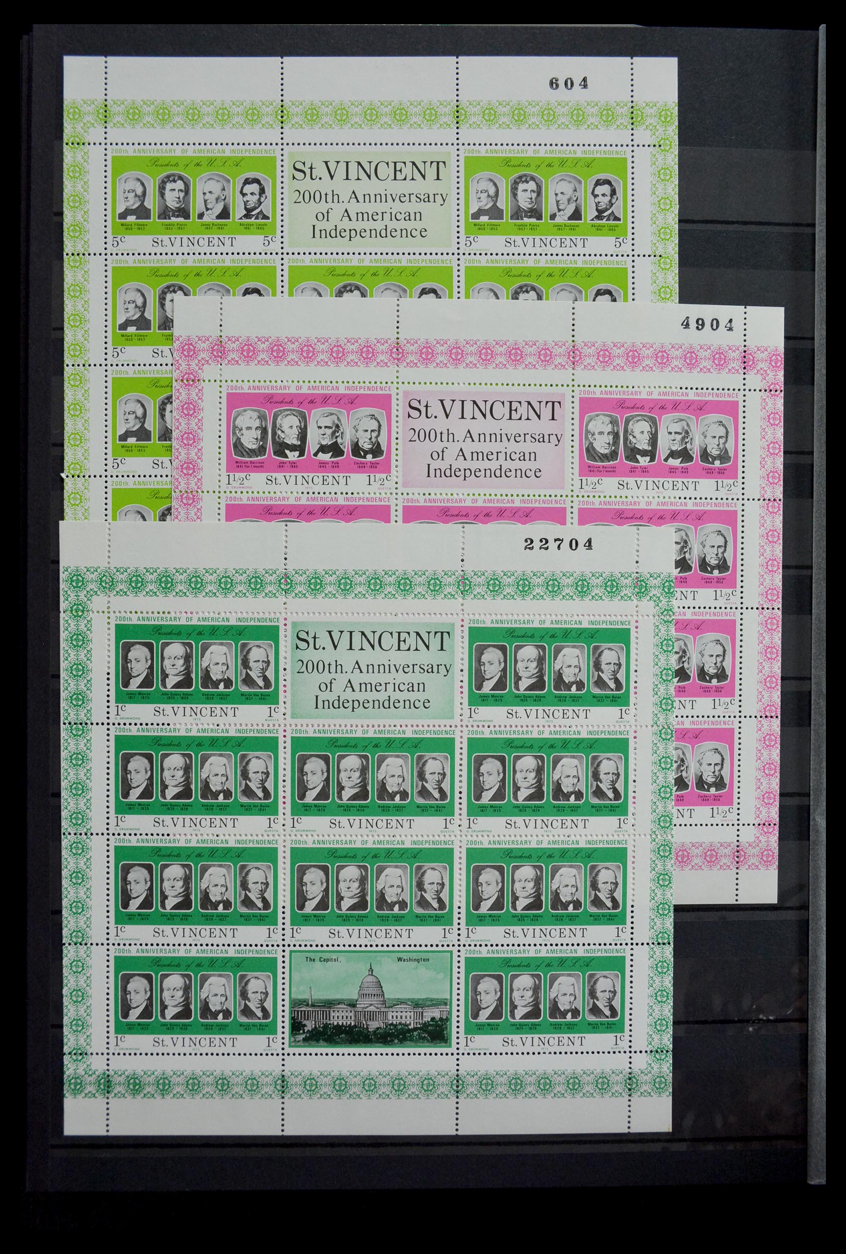29352 042 - 29352 British Commonwealth sheetlets 1937-1997.