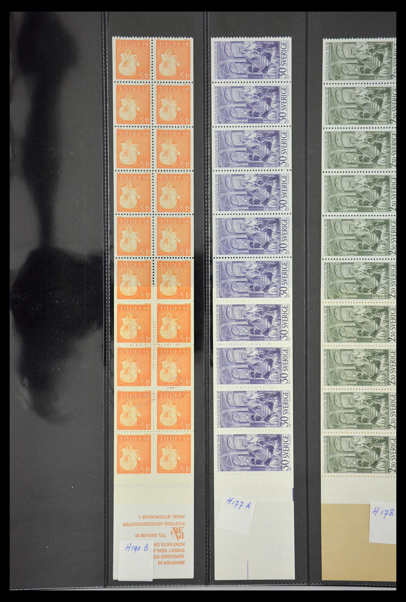 29368 037 - 29368 Sweden stamp booklets 1942-1996.