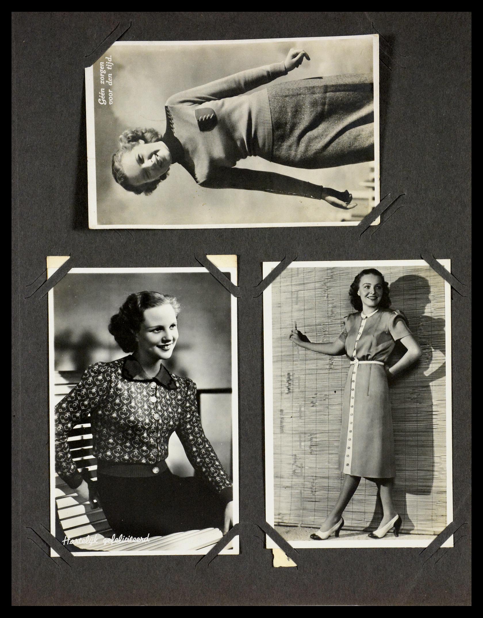 29518 048 - 29518 Netherlands picture postcards 1939-1940.