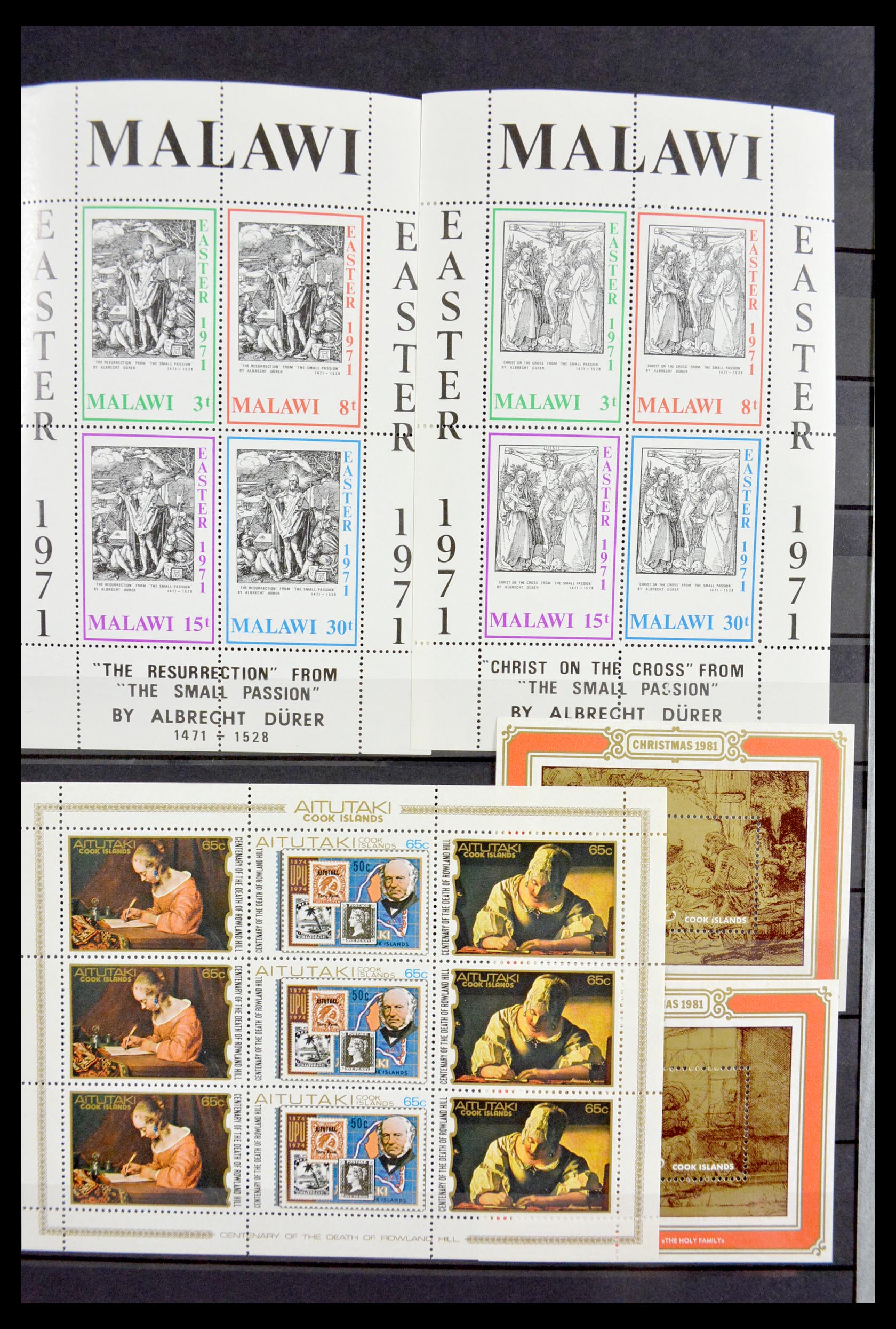 29584 022 - 29584 World souvenir sheets 1980-2011.