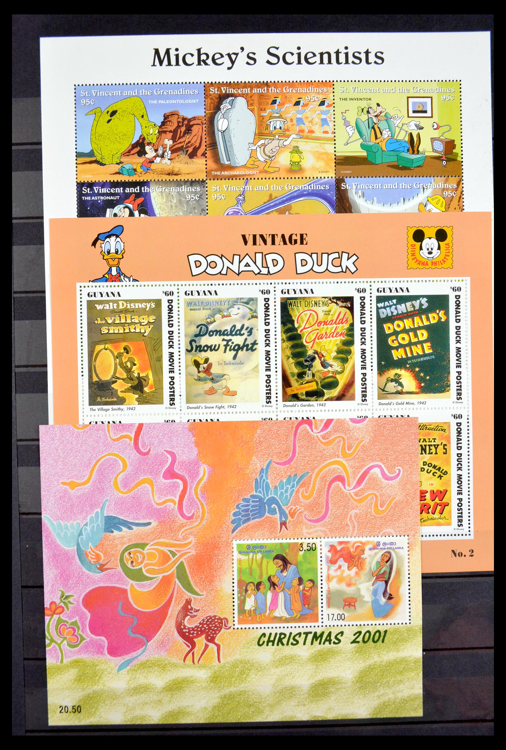 29584 054 - 29584 World souvenir sheets 1980-2011.