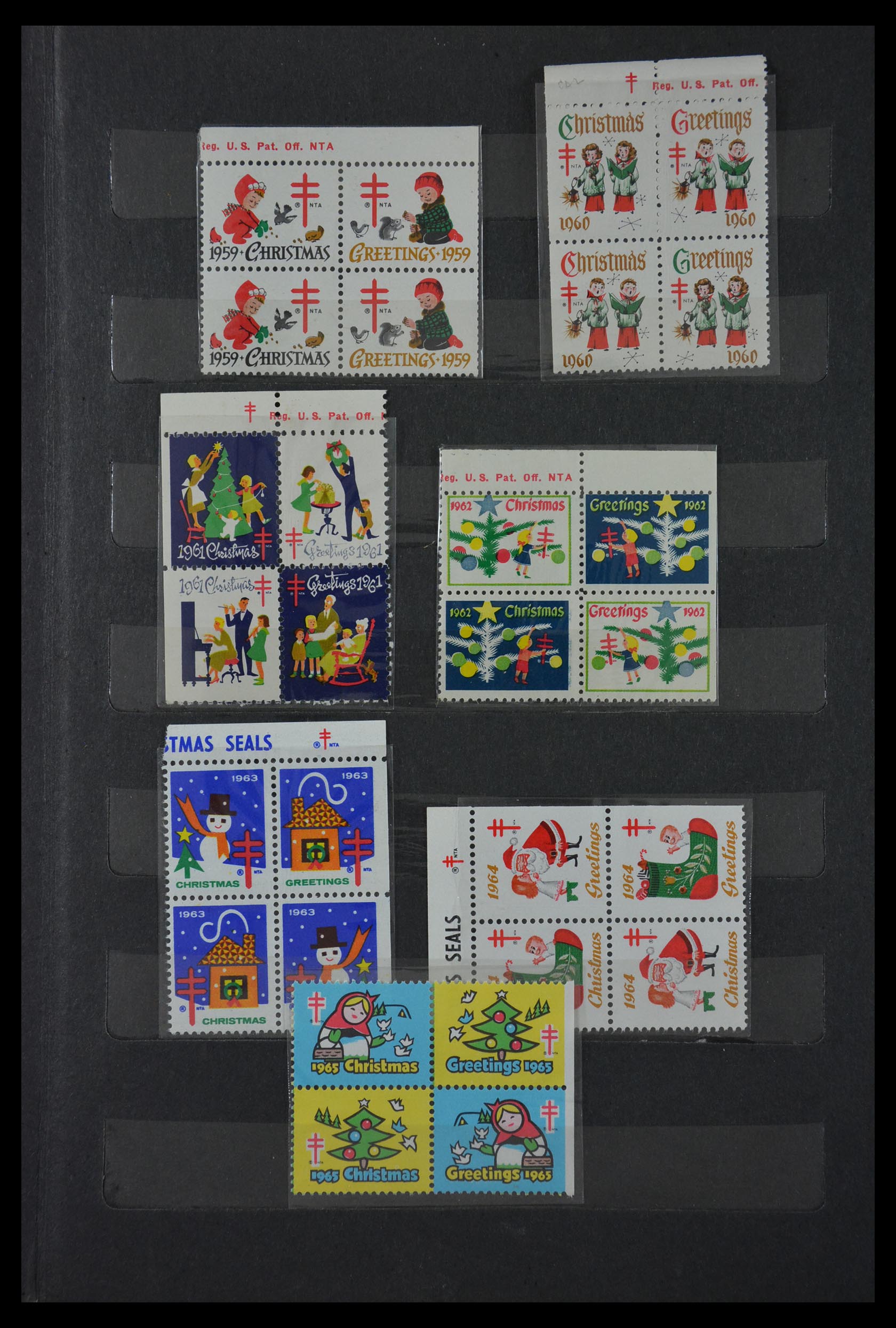 29603 004 - 29603 USA kerstzegels 1907-1977.