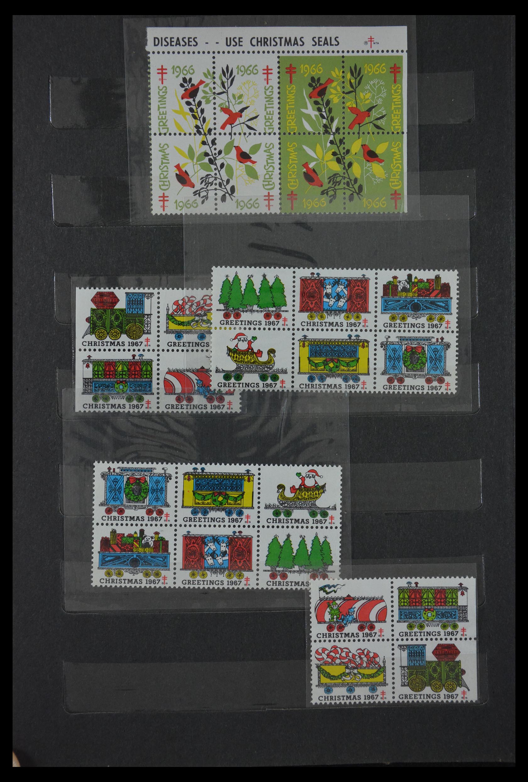 29603 005 - 29603 USA kerstzegels 1907-1977.