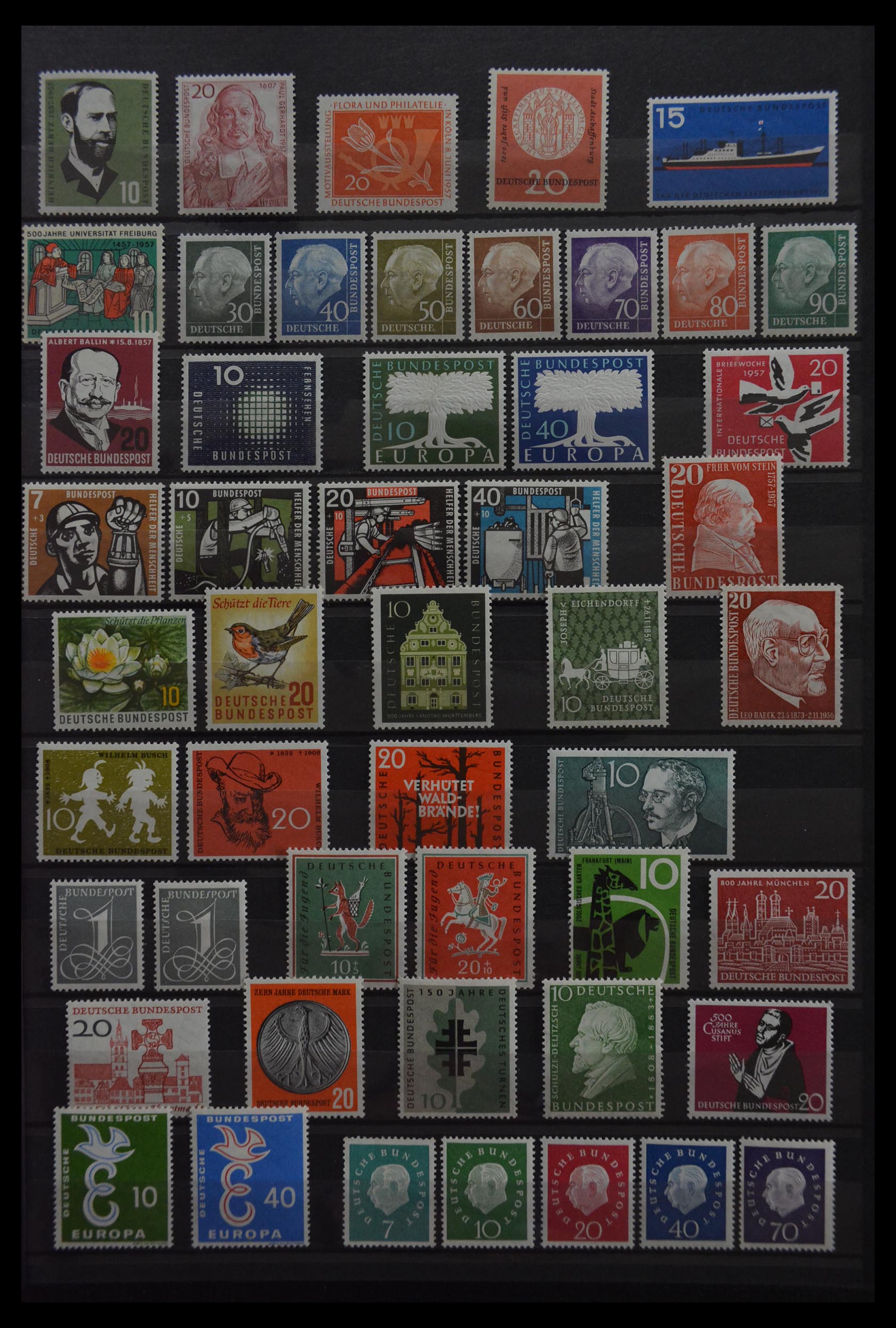 29748 003 - 29748 Bundespost 1952-1997.