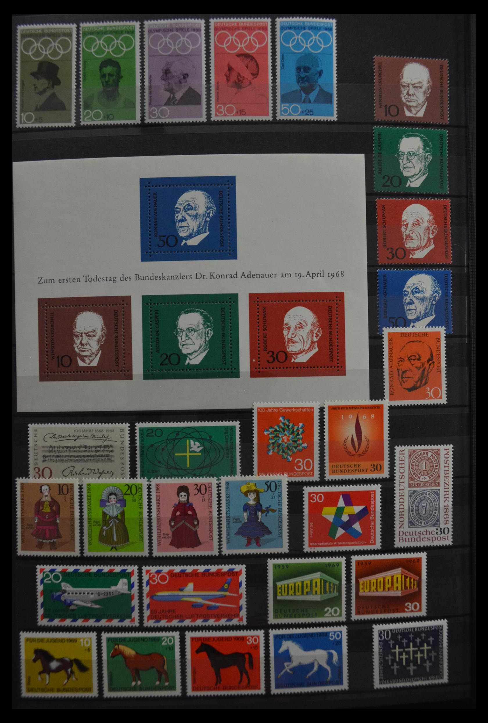 29748 010 - 29748 Bundespost 1952-1997.