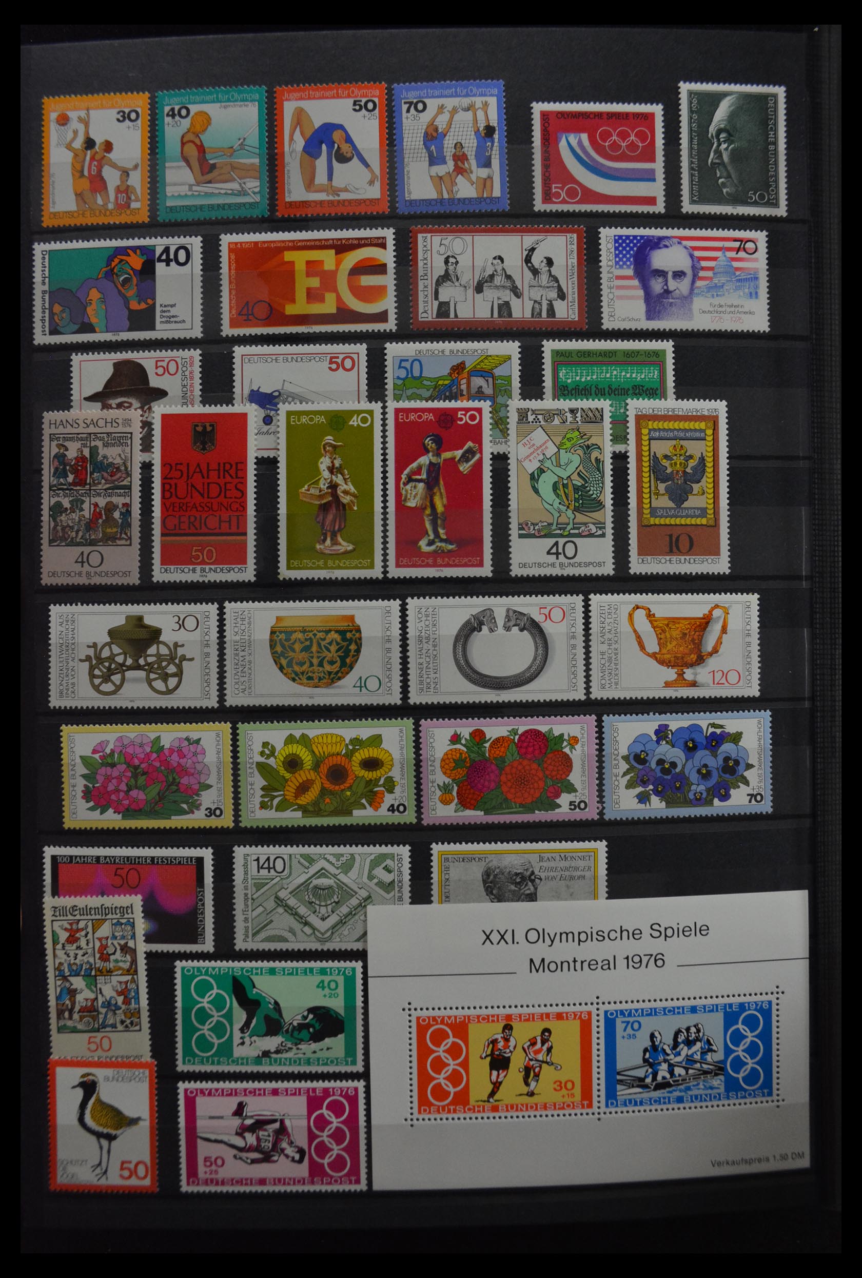 29748 018 - 29748 Bundespost 1952-1997.