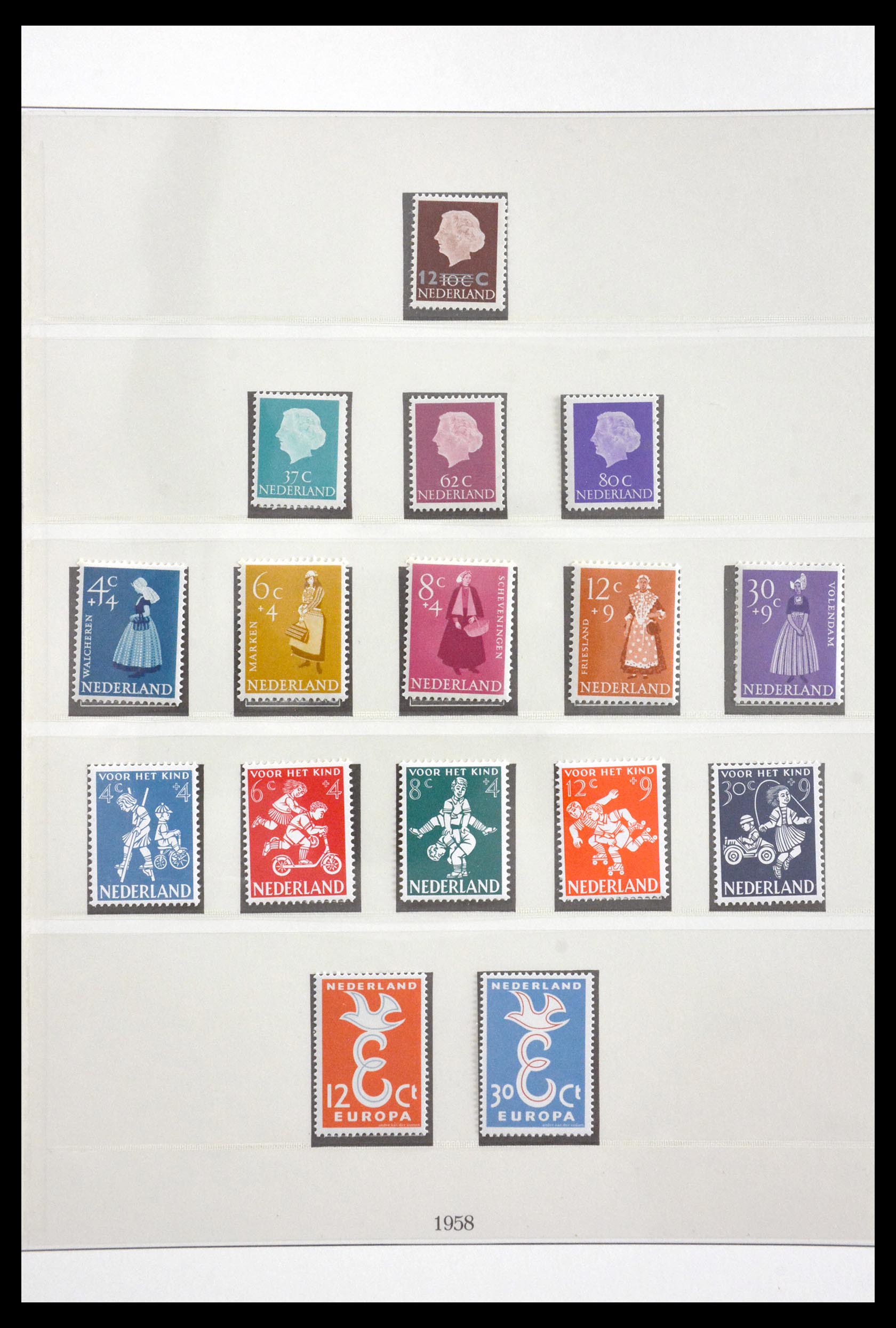 29813 019 - 29813 Netherlands 1945-1970.