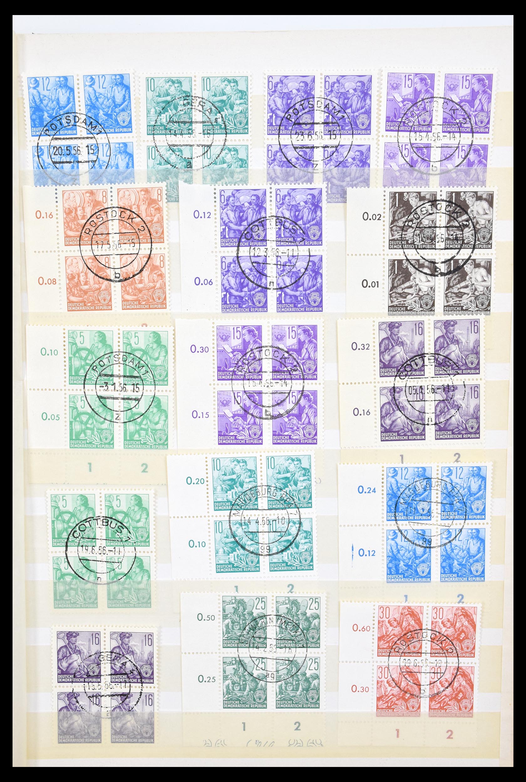 30343 801 - 30343 DDR gigantische stock 1949-1990.