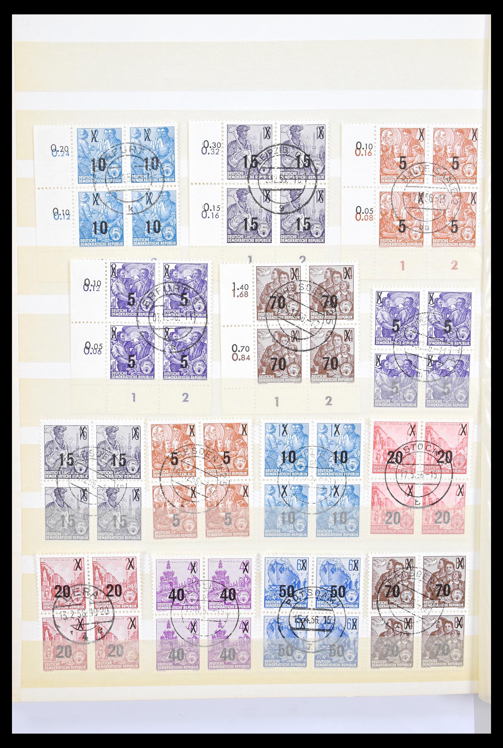 30343 804 - 30343 DDR gigantische stock 1949-1990.