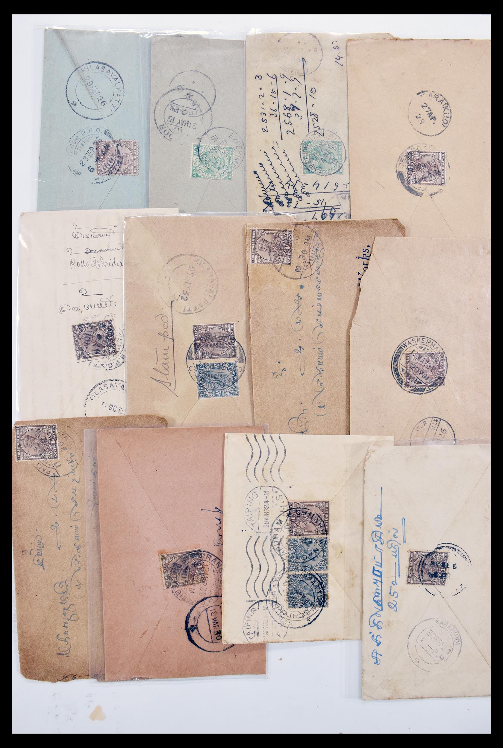 30386 043 - 30386 India covers 1900-1950.