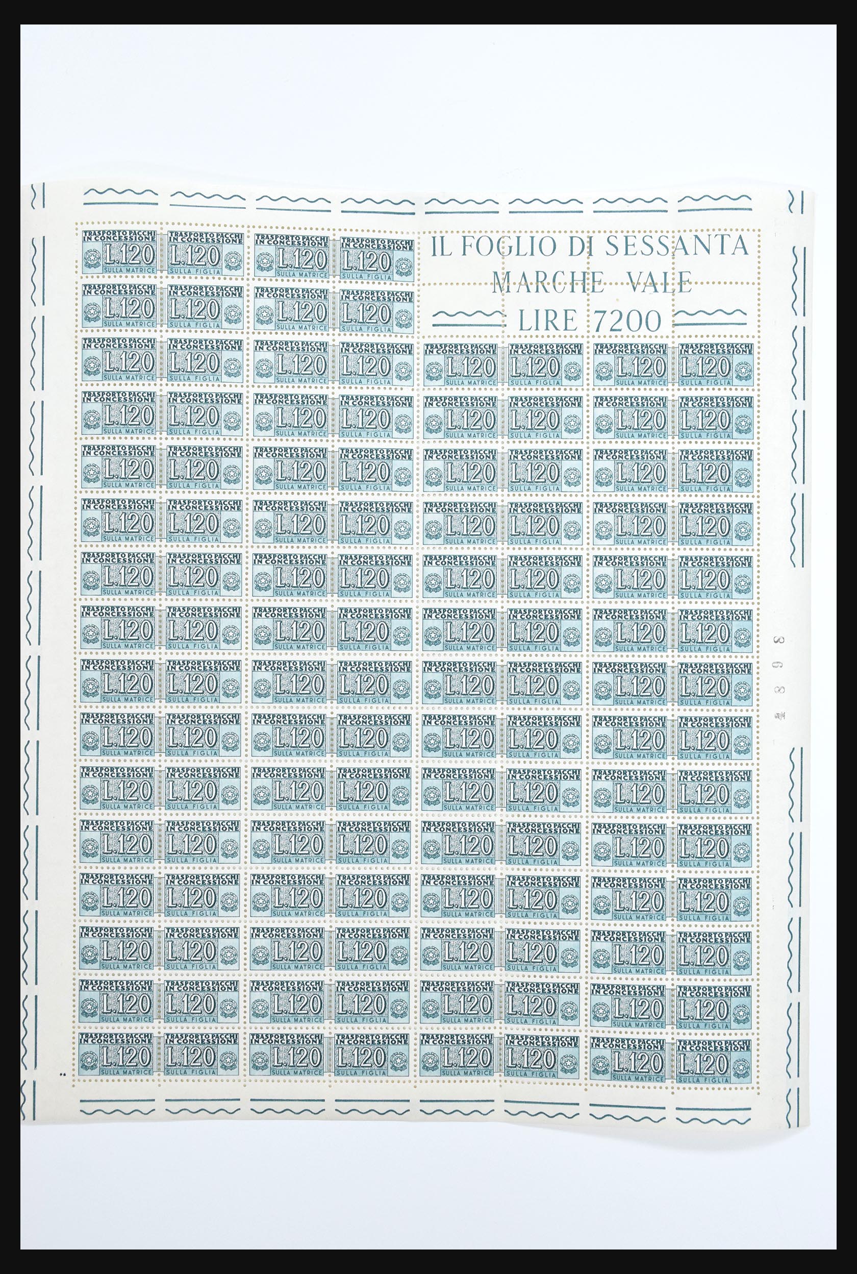 30616 382 - 30616 Italy and territories 1900-1960.