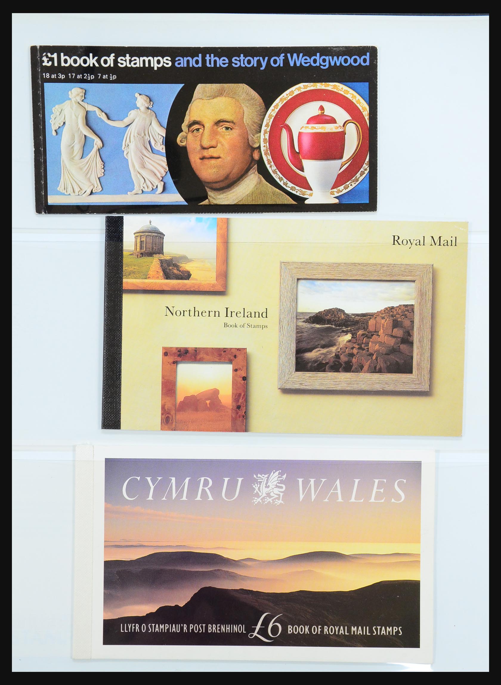 31372 011 - 31372 Great Britain stamp booklets.