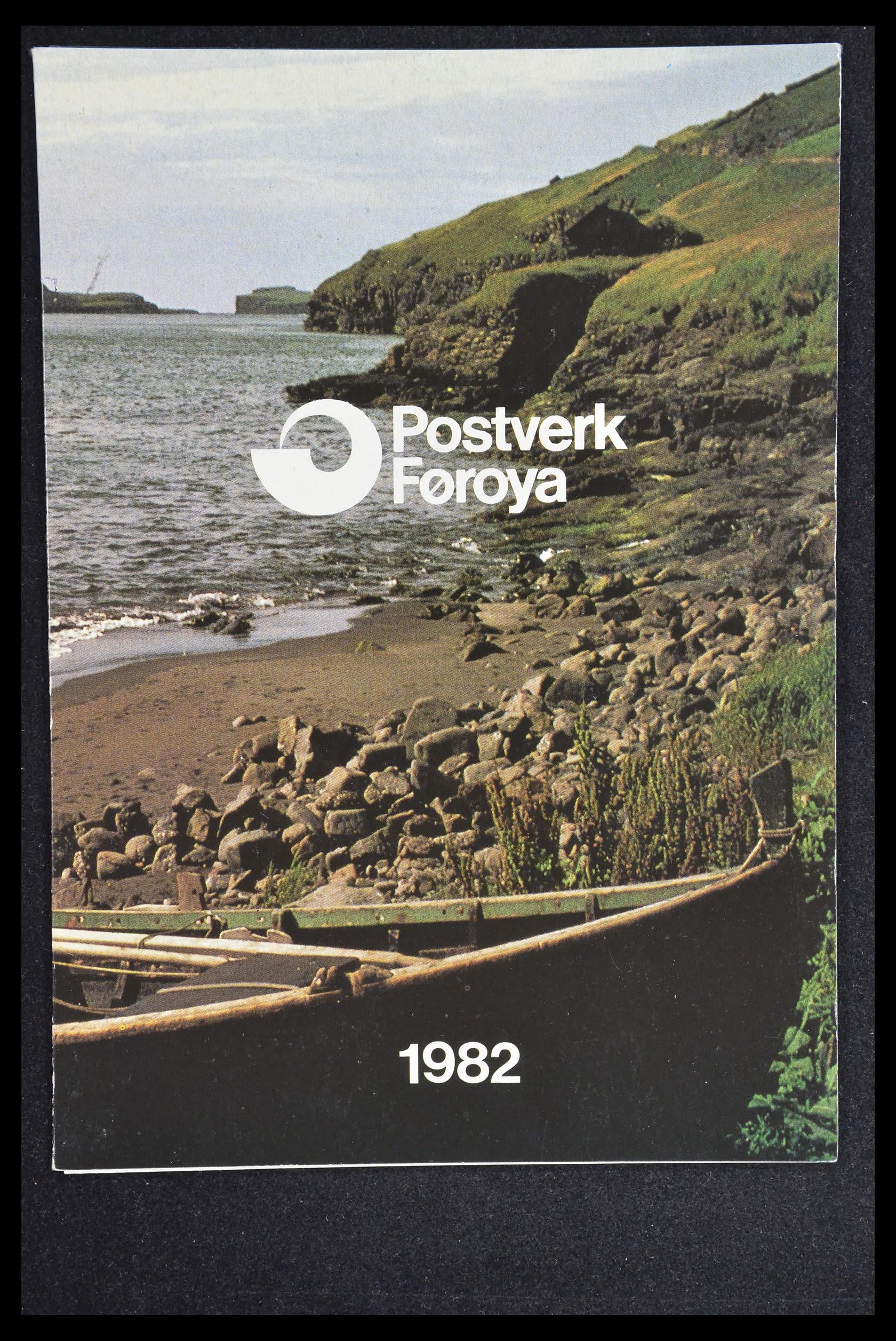31376 007 - 31376 Faroe Islands 1975-2000.
