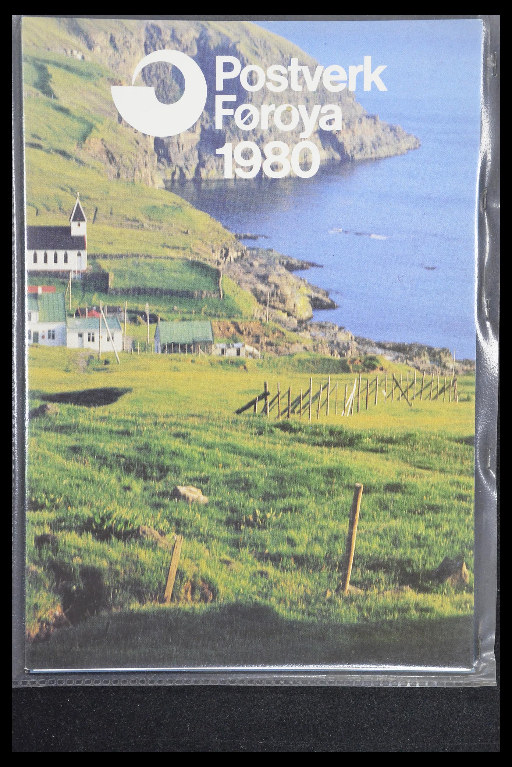 31376 020 - 31376 Faroe Islands 1975-2000.