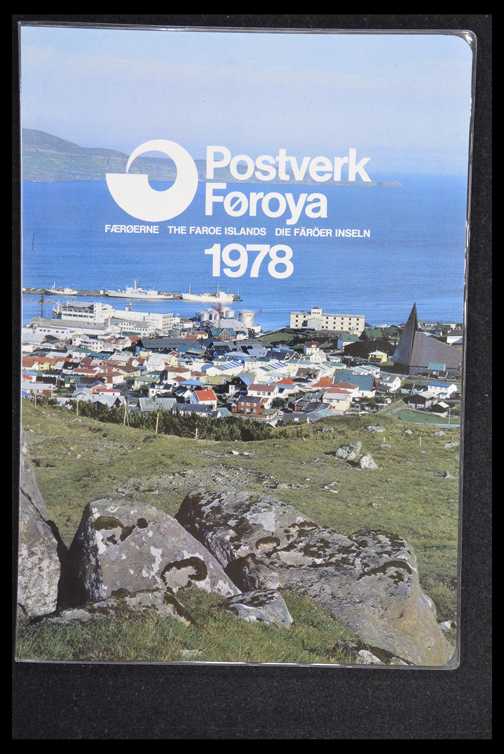 31376 044 - 31376 Faroe Islands 1975-2000.