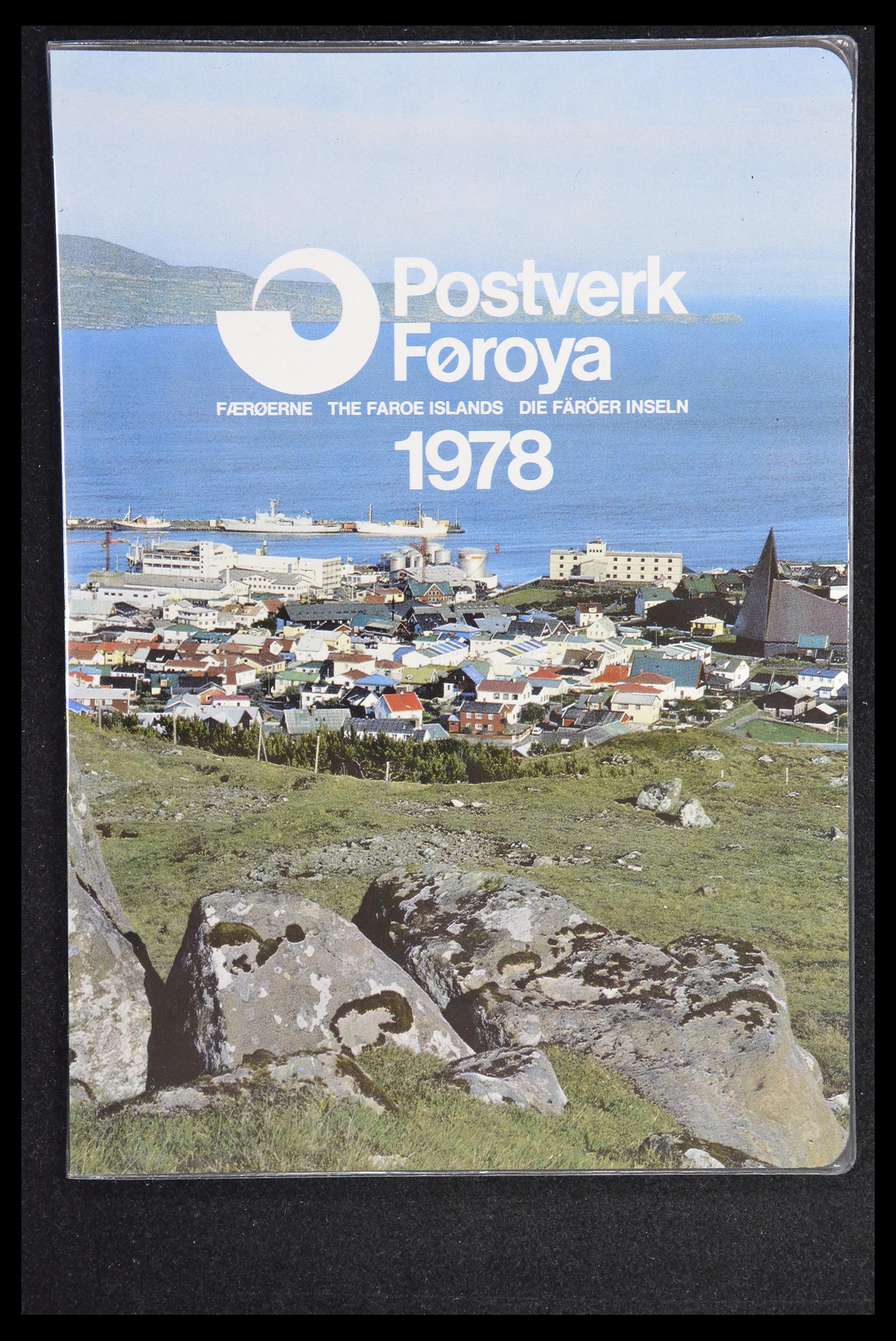 31376 045 - 31376 Faroe Islands 1975-2000.