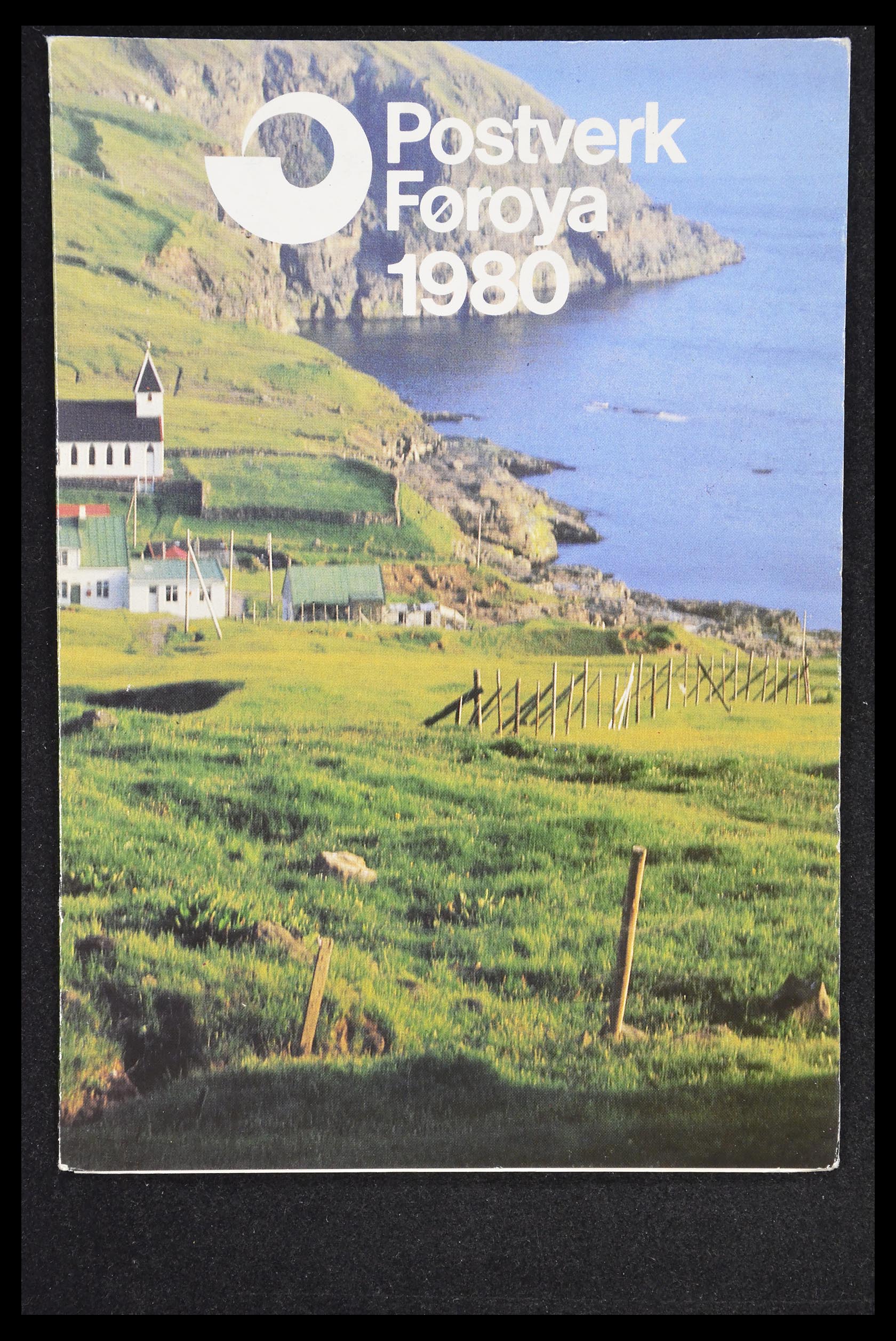 31376 049 - 31376 Faroe Islands 1975-2000.