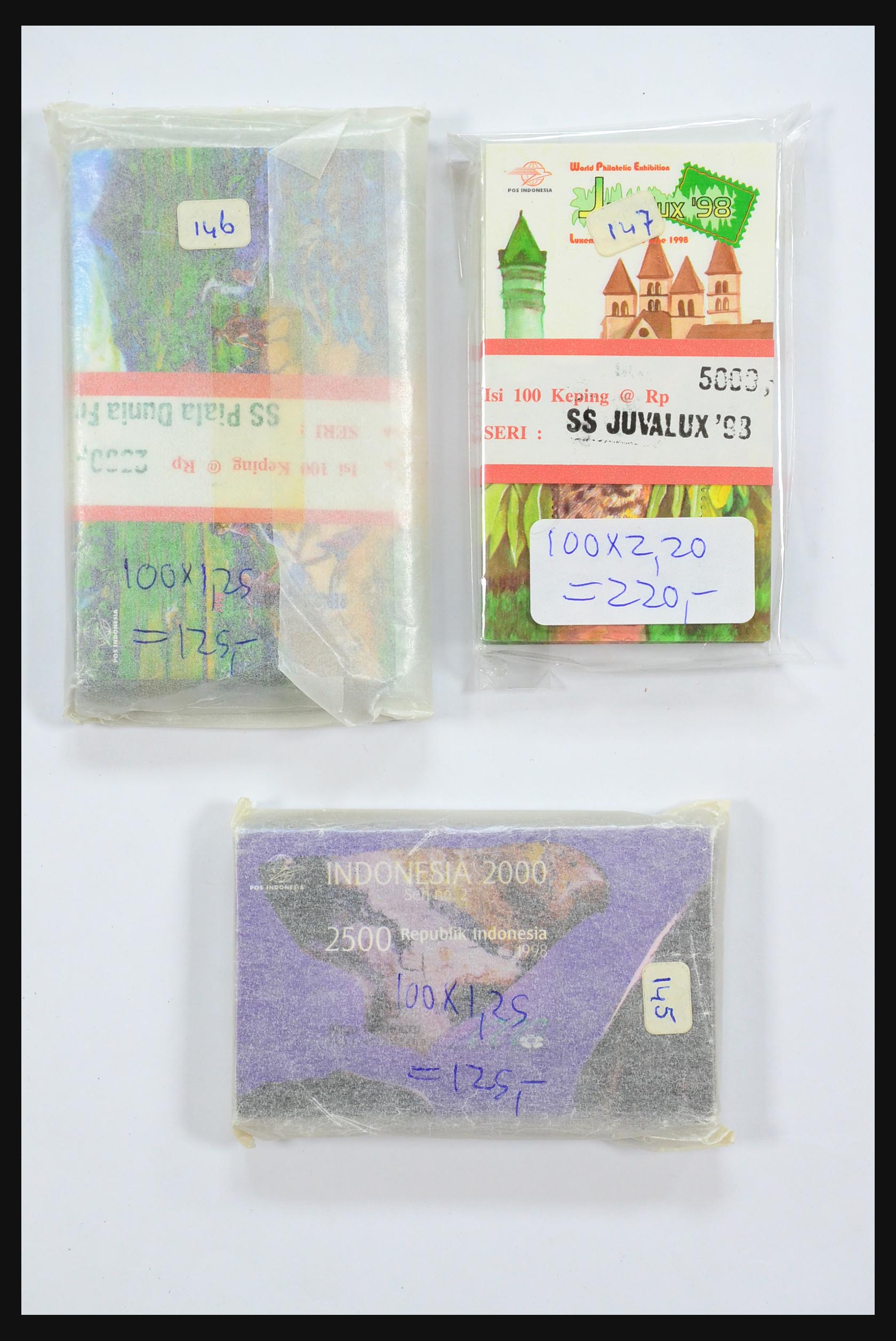 31447 003 - 31447 Indonesia souvenir sheets 1995-1998.