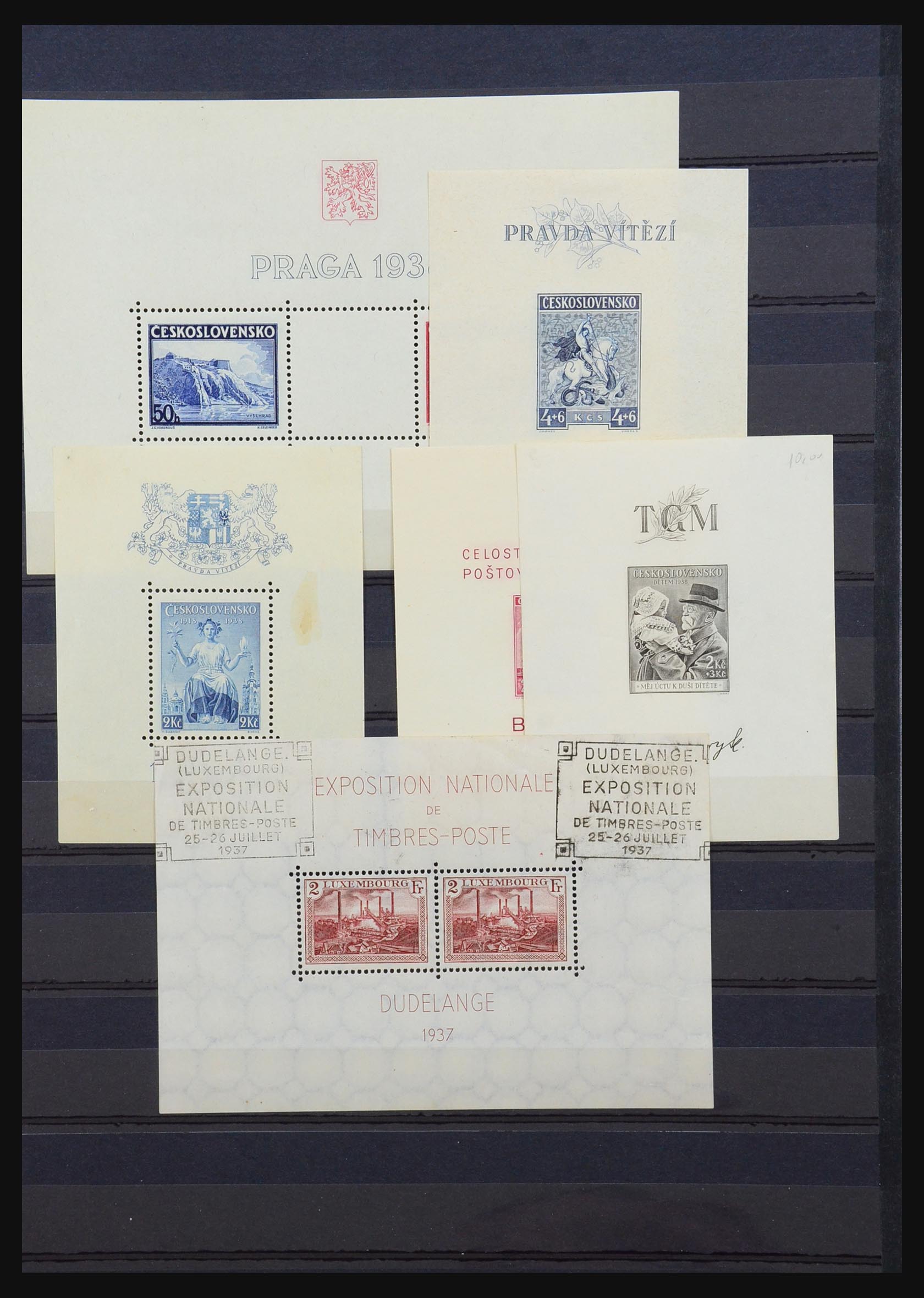 31524 012 - 31524 World souvenir sheets 1937-1985.