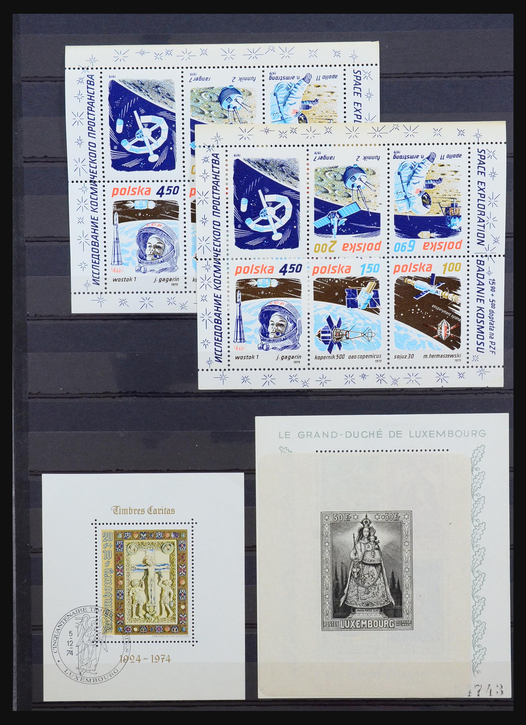 31524 013 - 31524 World souvenir sheets 1937-1985.
