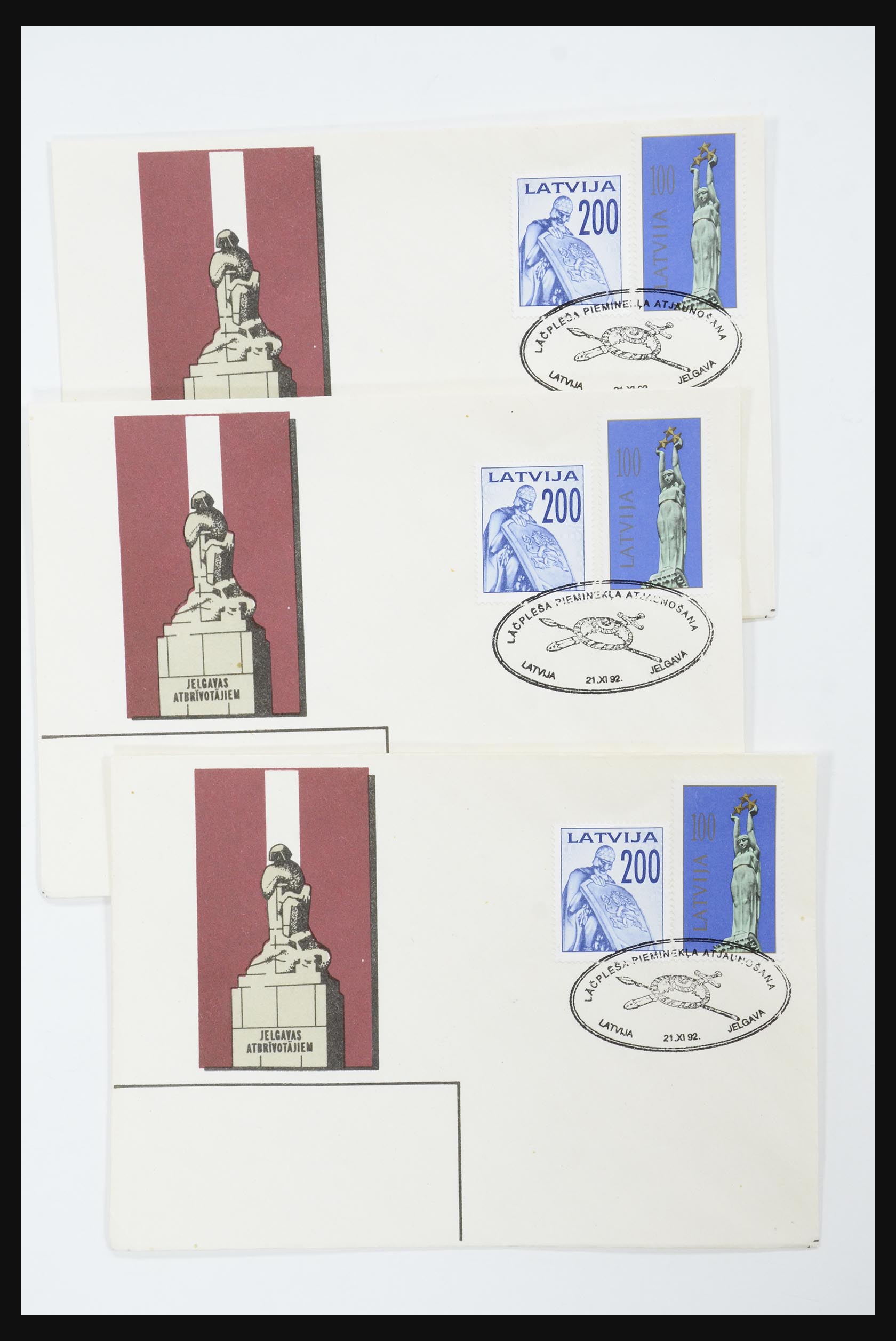 31584 601 - 31584 Latvia covers/FDC's and postal stationeries 1990-1992.